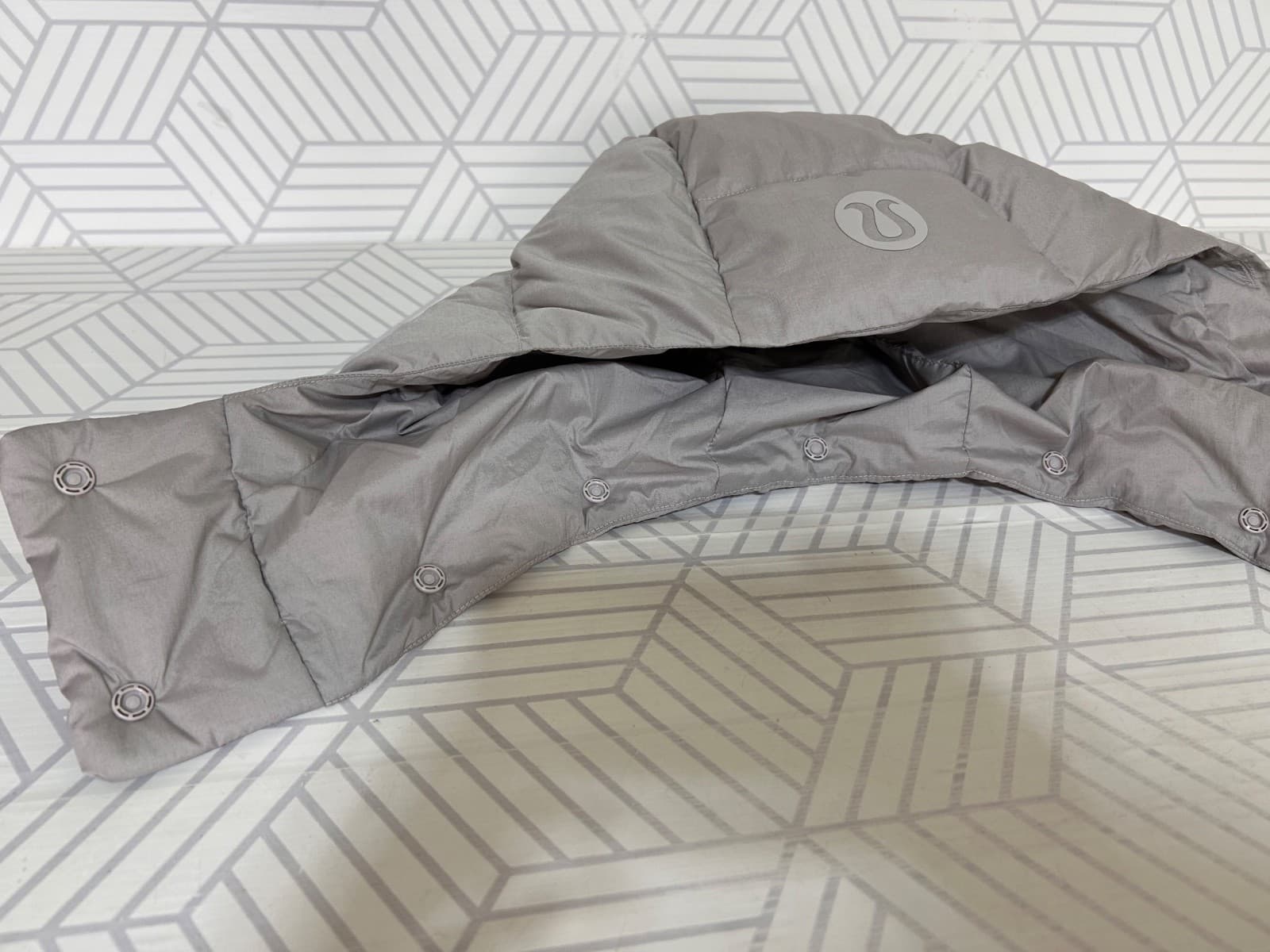 Lululemon Gray Replacement Wunder Puff Jacket Vest Hood Only - Thumbnail 6