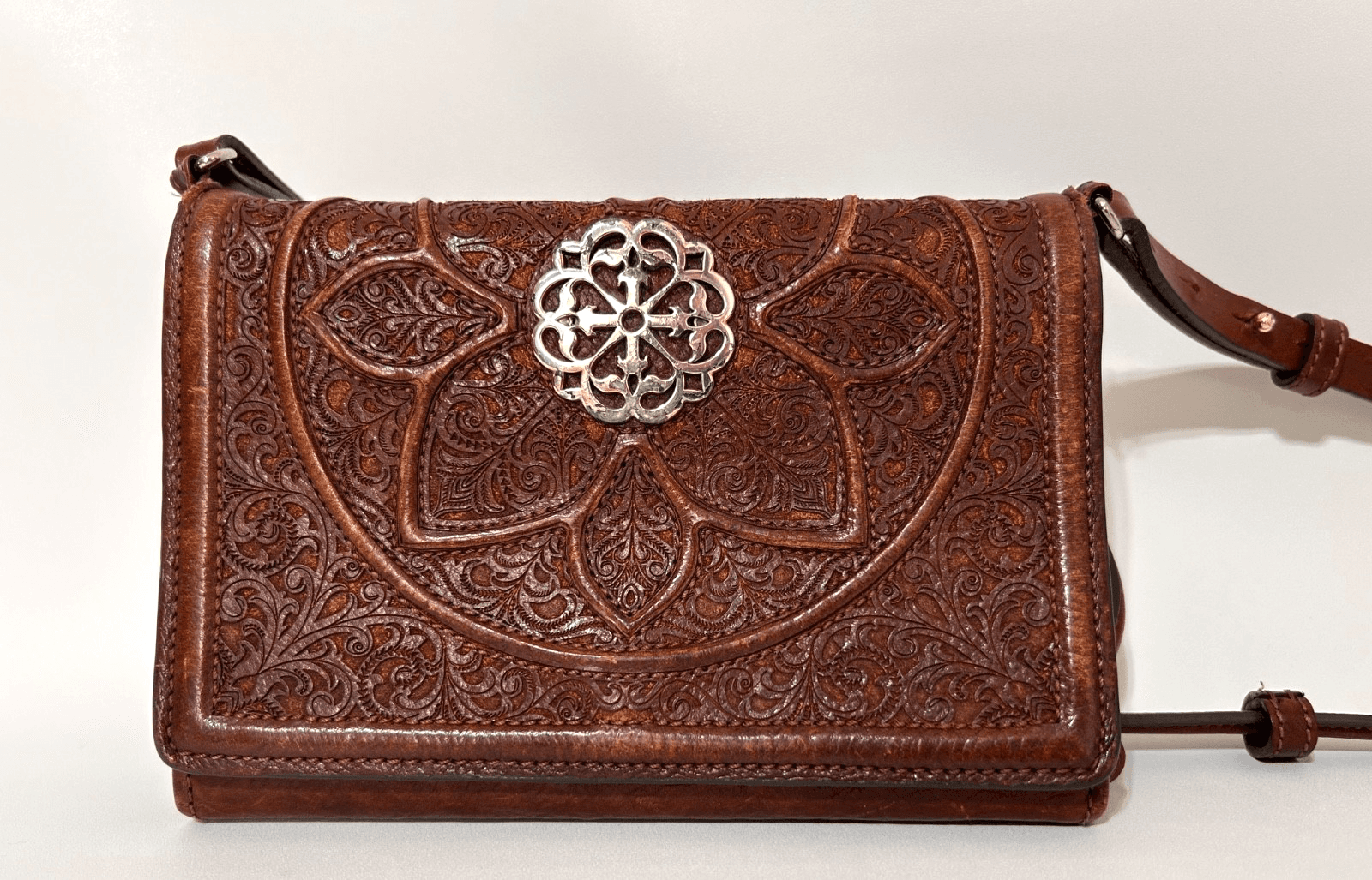 BRIGHTON FERRARA DAHLIA MYSTIQUE FLOWER Organizer Crossbody Wallet Bag - Thumbnail 3