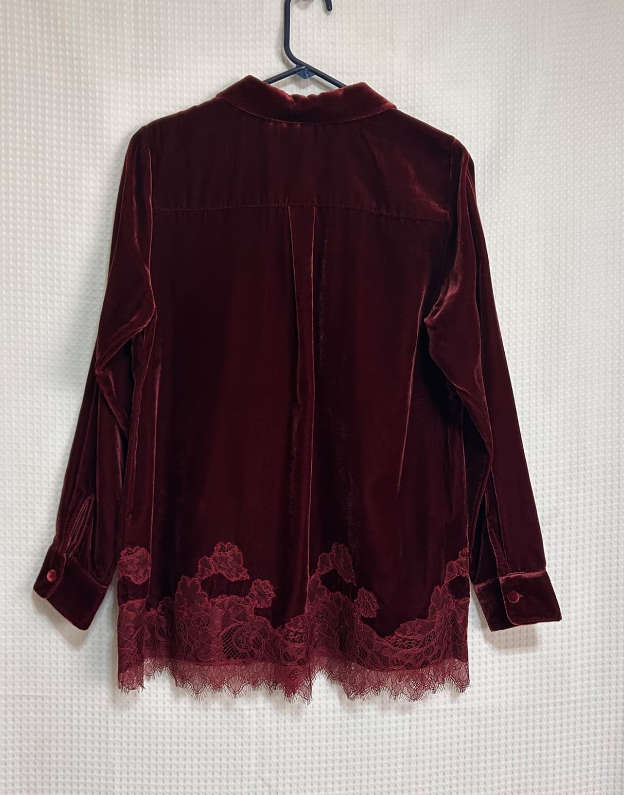 Soft Surroundings Size XS Cardigan Velvet Lace Eden Cabernet Top Burgundy d - Thumbnail 10