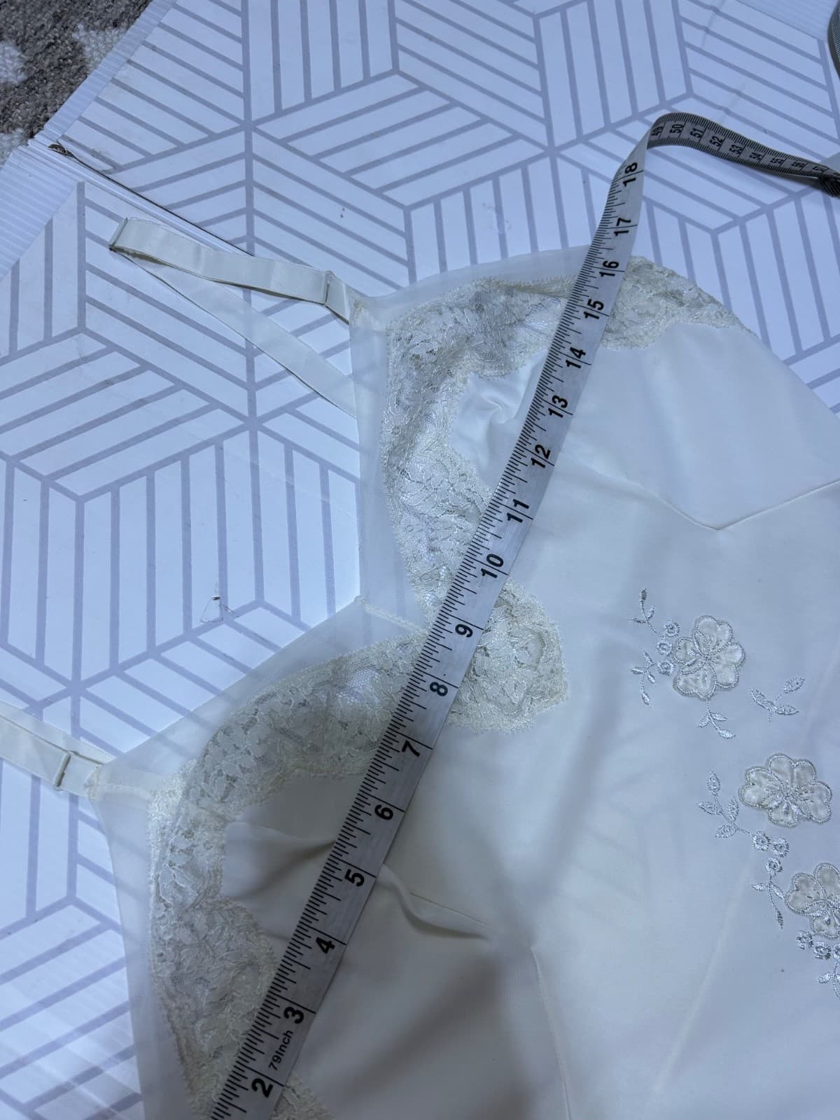 Vintage Youth Form Womens Ivory Slip Dress size 34 Lace Flaw - Thumbnail 7