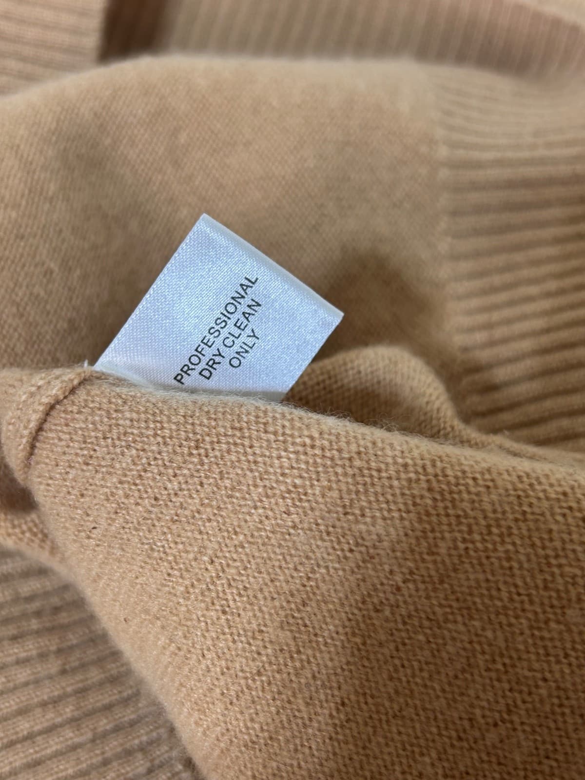 Mette 100% Cashmere V Neck Sweater Men's size Large Camel Jumper g - Thumbnail 10
