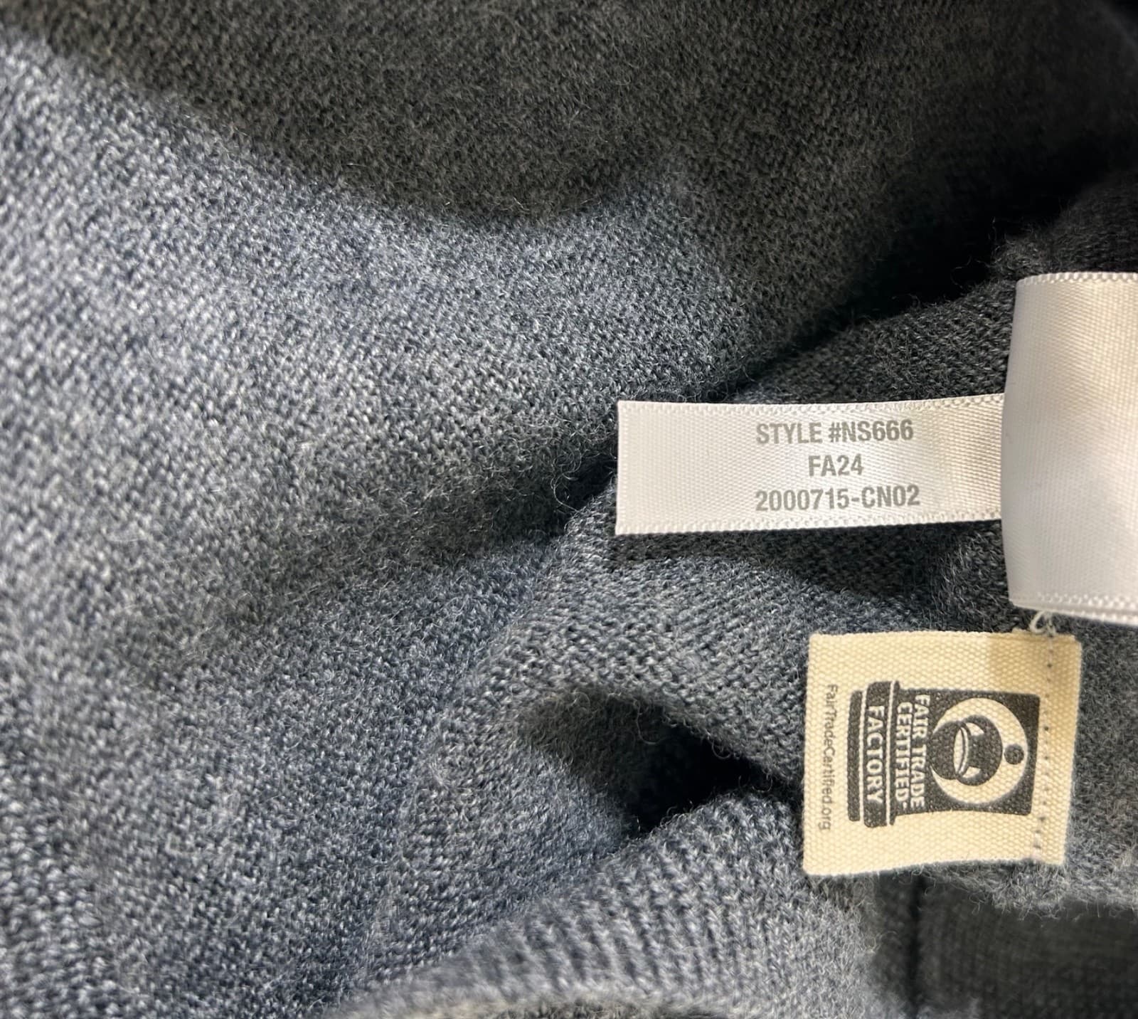 Madewell Women's size XL Merino Wool Boyfriend Airport Cardigan Sweater v - Thumbnail 5