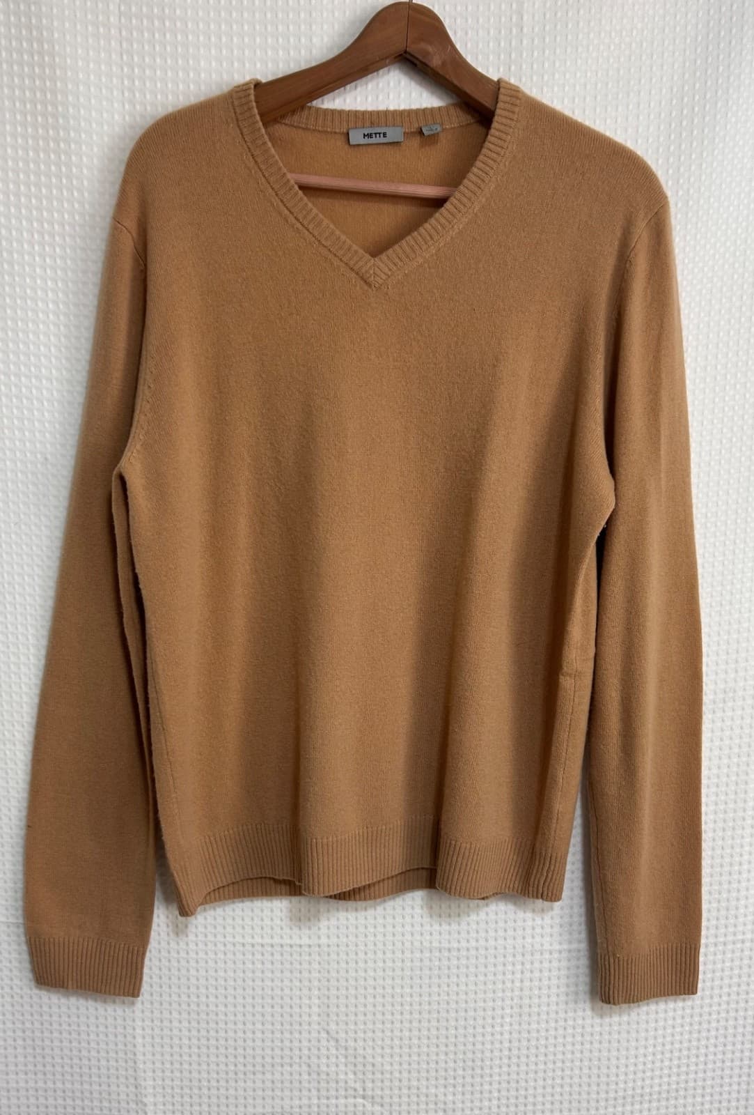 Mette 100% Cashmere V Neck Sweater Men's size Large Camel Jumper g - Thumbnail 4