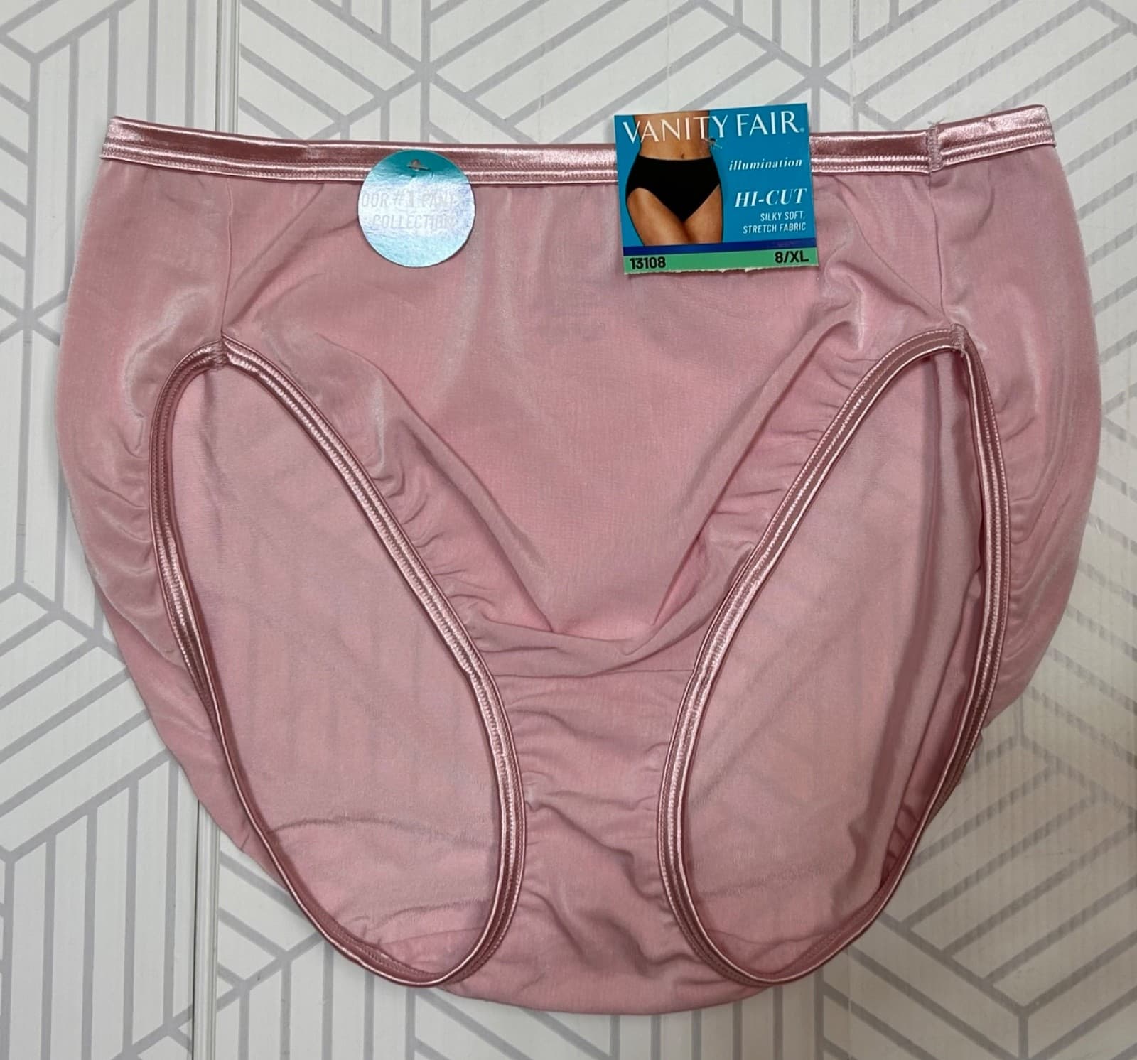 Vanity Fair Bikini Granny Panties Illumination Silky Nylon Size 8/XL NWT Pink - Thumbnail 6
