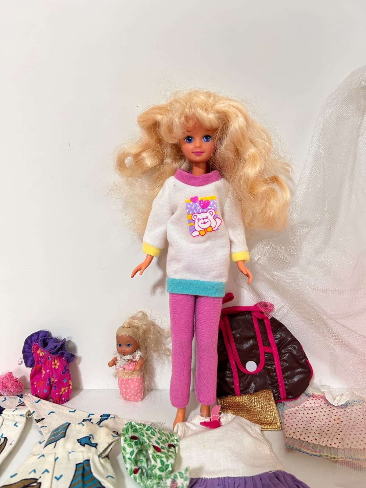 Vintage Barbie Lot Mod Clothes with baby Krissi Skipper over 55 pieces 1 - Thumbnail 4