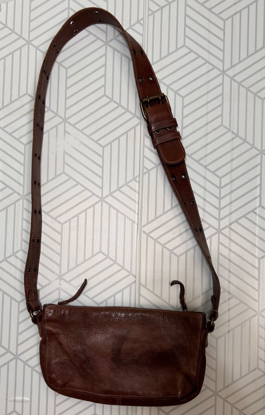 FREE PEOPLE WADE LEATHER SLING BAG Crossbody Brown Wide Studded Strap - Thumbnail 4