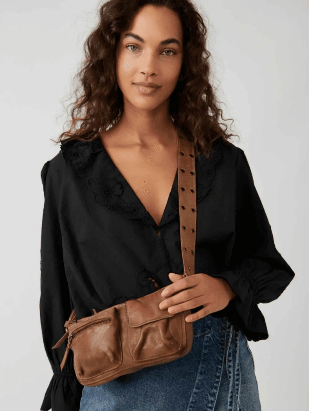 FREE PEOPLE WADE LEATHER SLING BAG Crossbody Brown Wide Studded Strap - Thumbnail 5