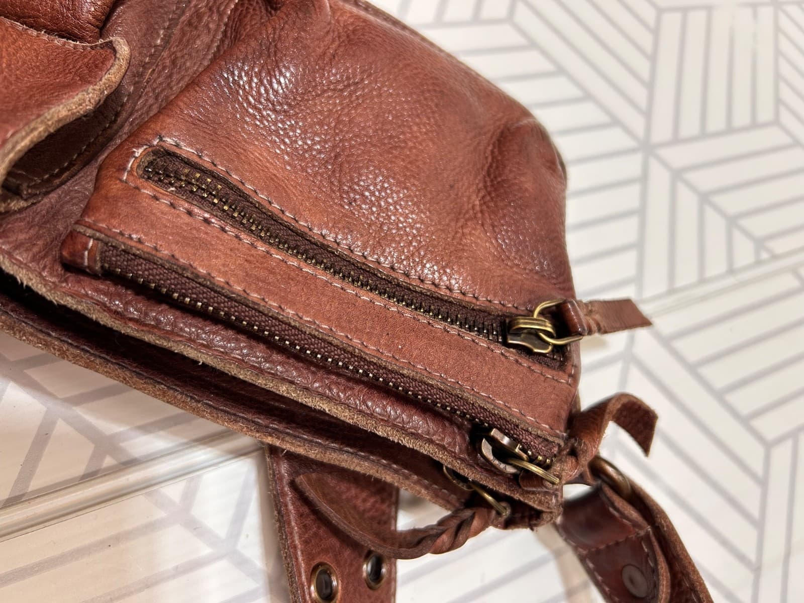FREE PEOPLE WADE LEATHER SLING BAG Crossbody Brown Wide Studded Strap - Thumbnail 10