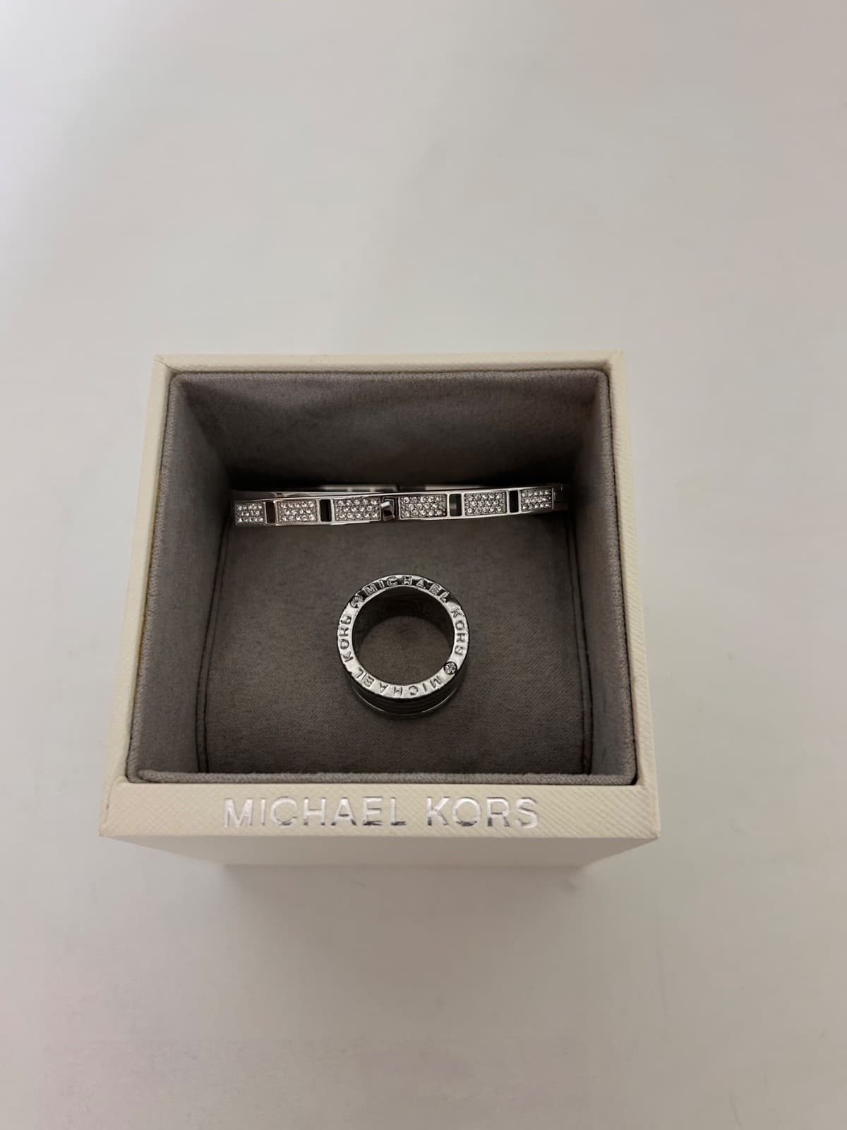Michael Kors Silver Tone Crystal Hinged Bangle Bracelet Ring size 6 Bundle - Thumbnail 16