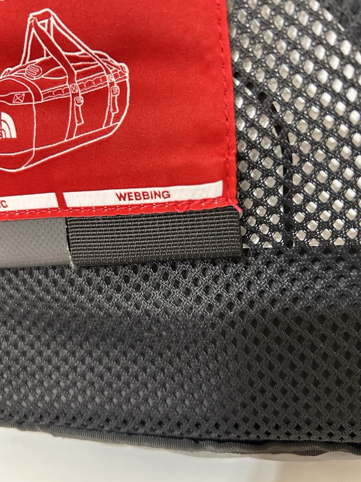 NWT $160 The North Face Base Camp Golden State Duffel Bag Black 71L M Travel - Thumbnail 6