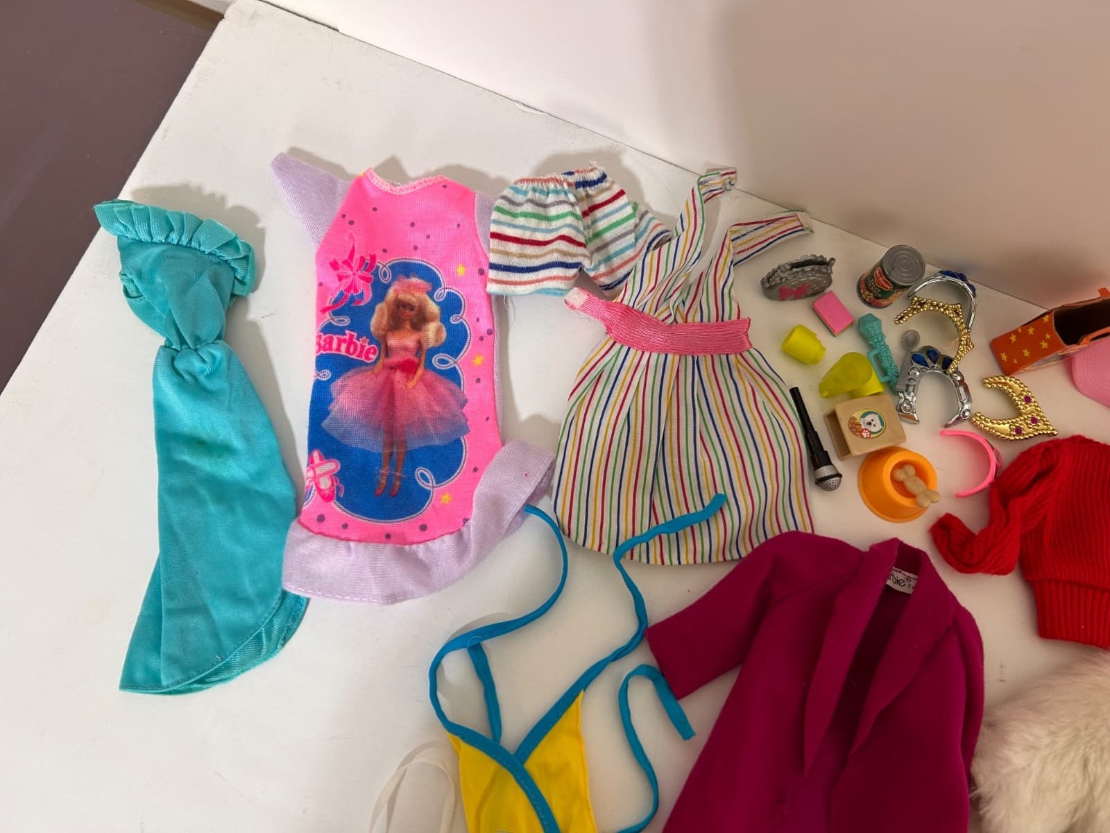 Vintage Barbie Lot Mod Clothes Fur Coat accessories shoes over 40 pieces bin3 - Thumbnail 7