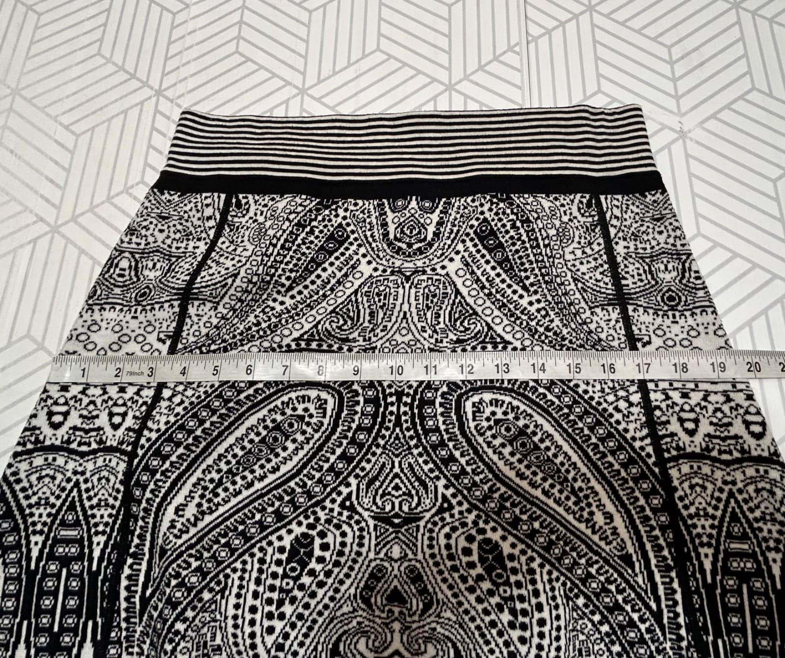 Title Nine Knit Skirt Women's Size M Black White Paisley Winter Sweater Skirt x - Thumbnail 5