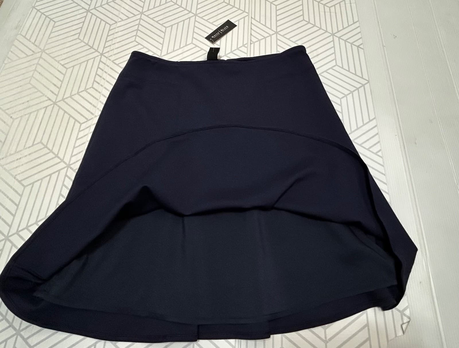 NWT White House Black Market size 6 Ponte Flirty Skirt Navy Lined Career Work x - Thumbnail 3