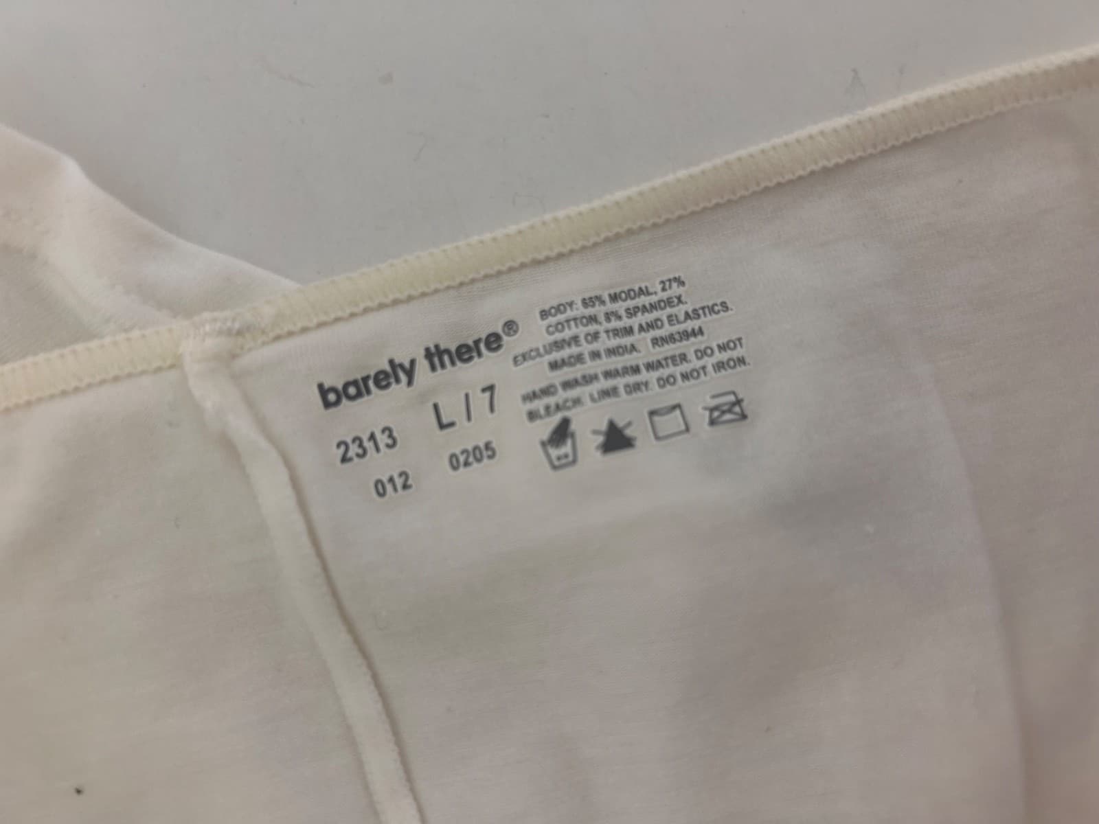 New Vintage Barely There Seamless Brief Size 7 Large Modal White Granny Panties - Thumbnail 4