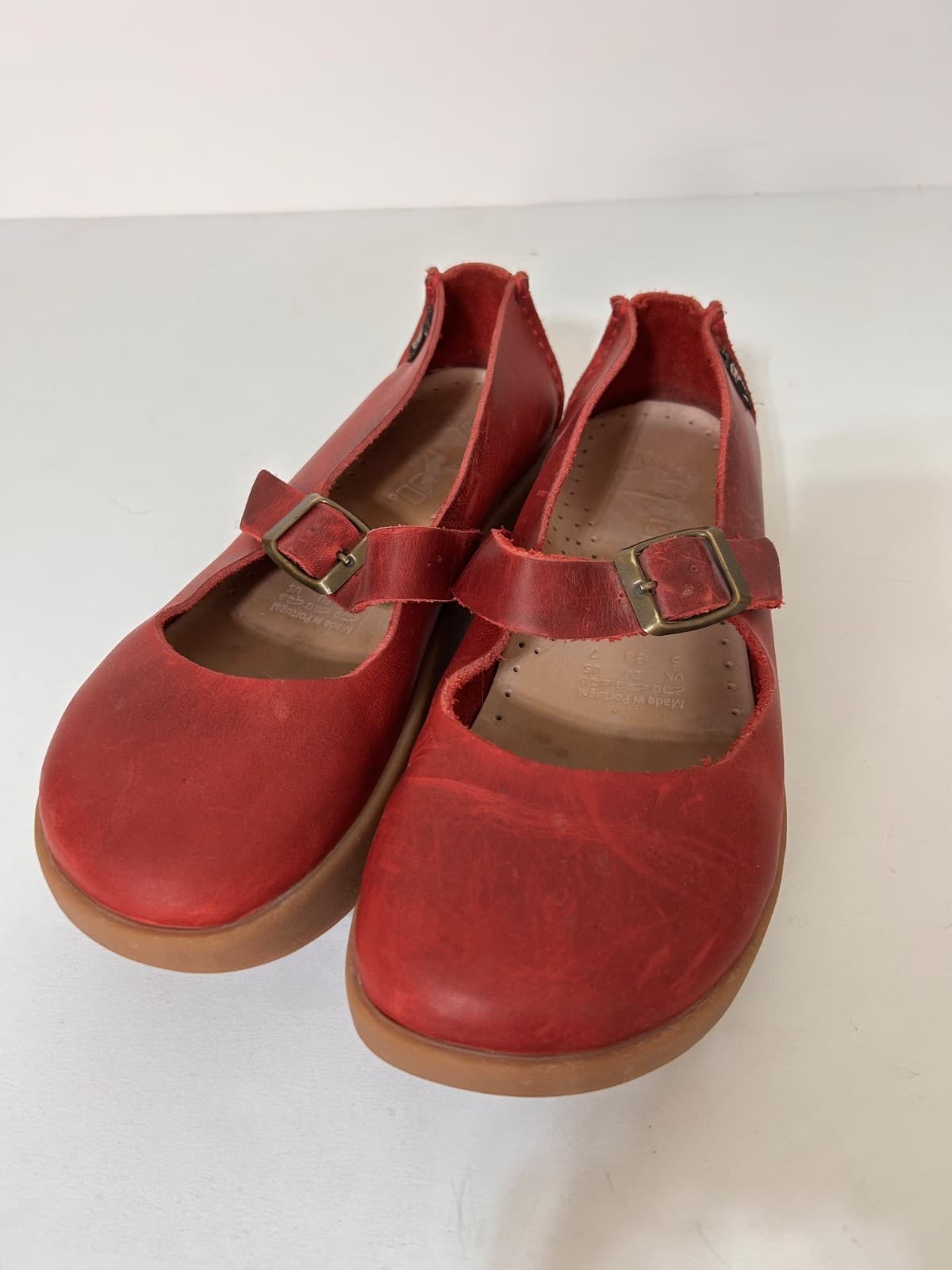 Yogi Womens size 7 Shoes Sharpe Leather Scarlet Red Mary Janes - Thumbnail 6