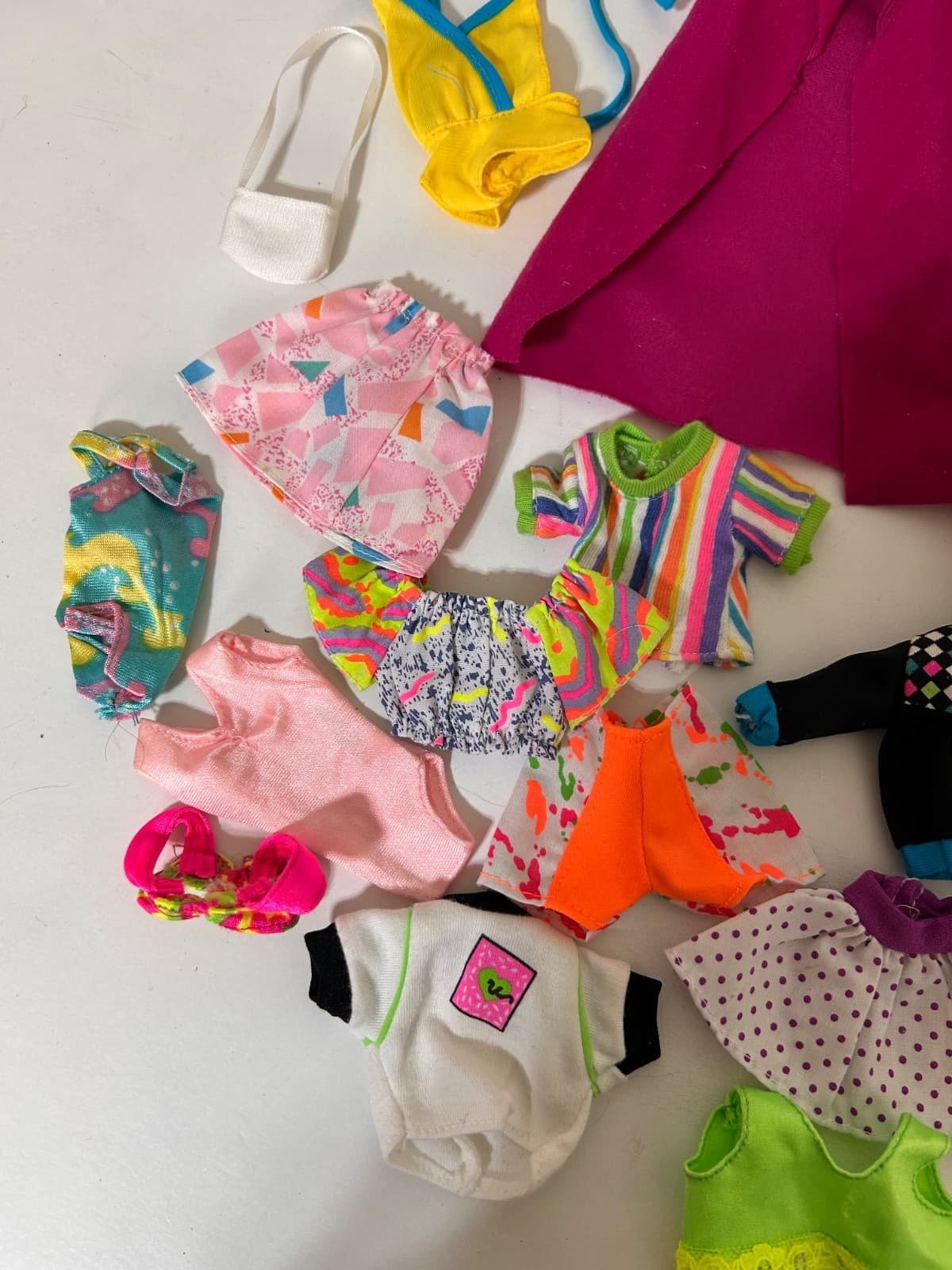 Vintage Barbie Lot Mod Clothes Fur Coat accessories shoes over 40 pieces bin3 - Thumbnail 5