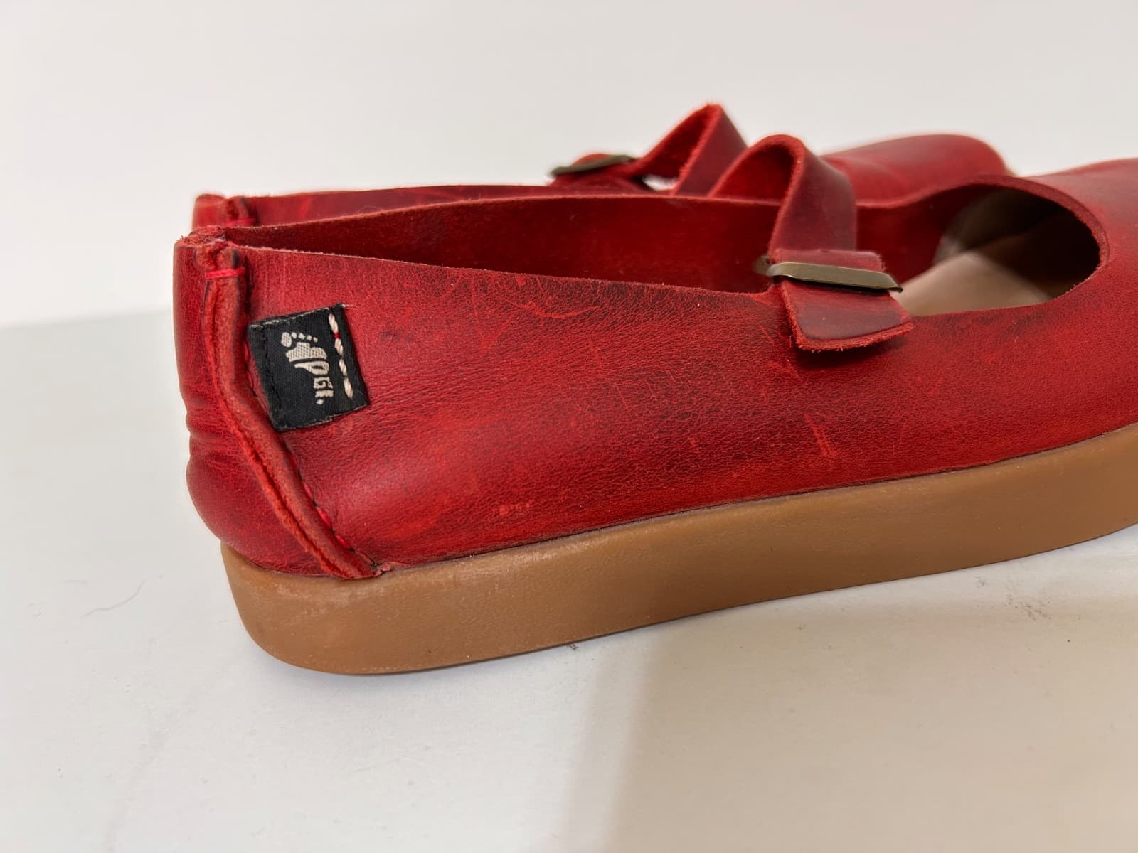 Yogi Womens size 7 Shoes Sharpe Leather Scarlet Red Mary Janes - Thumbnail 3