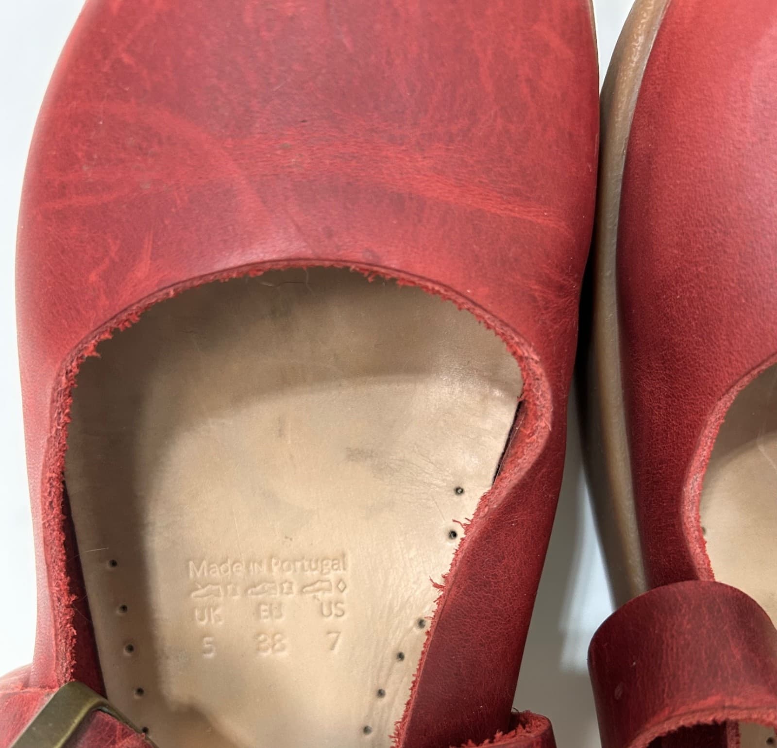 Yogi Womens size 7 Shoes Sharpe Leather Scarlet Red Mary Janes - Thumbnail 9