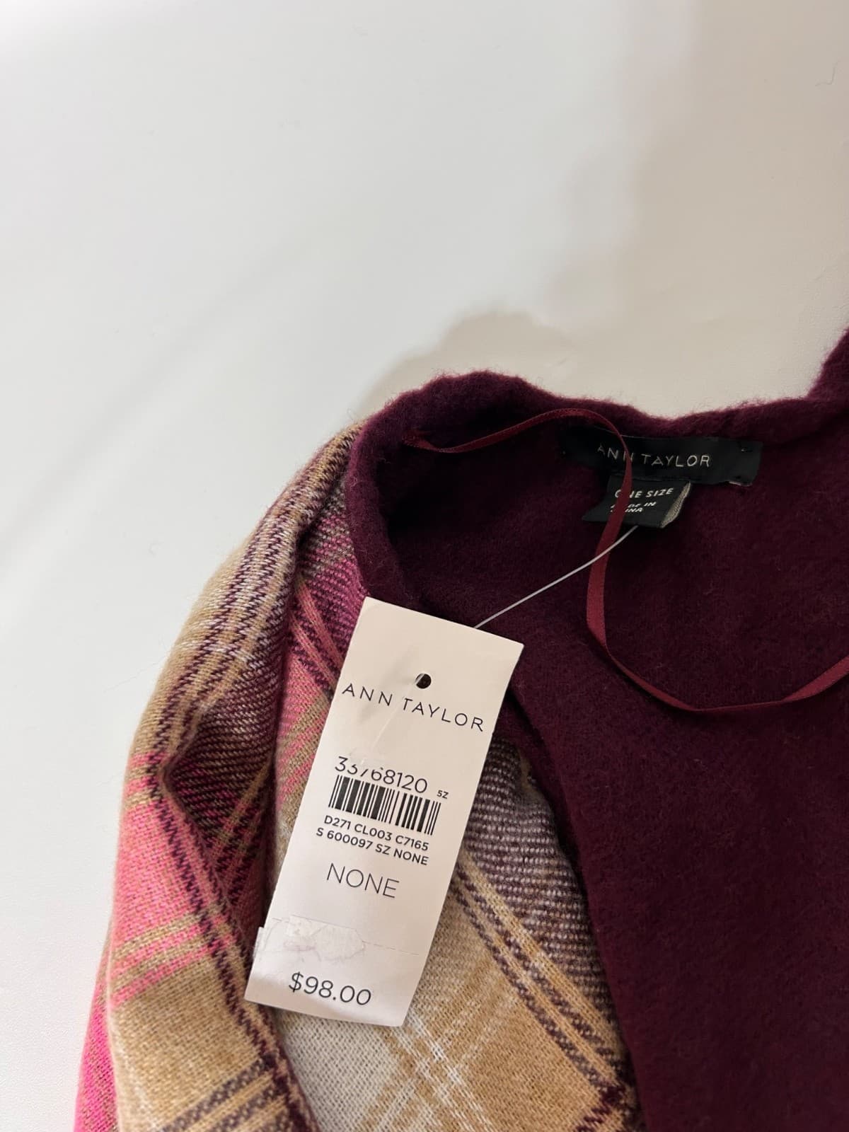 NWT Ann Taylor Plaid Tartan Poly Wool Blend Poncho Women's Sweater Wrap OS - Thumbnail 4