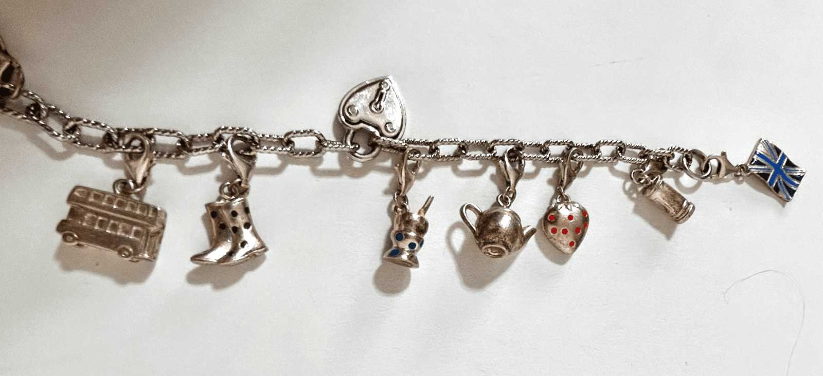 Vintage 925 Sterling Silver Juicy Couture 8 Charms Bracelet England Queen - Thumbnail 6