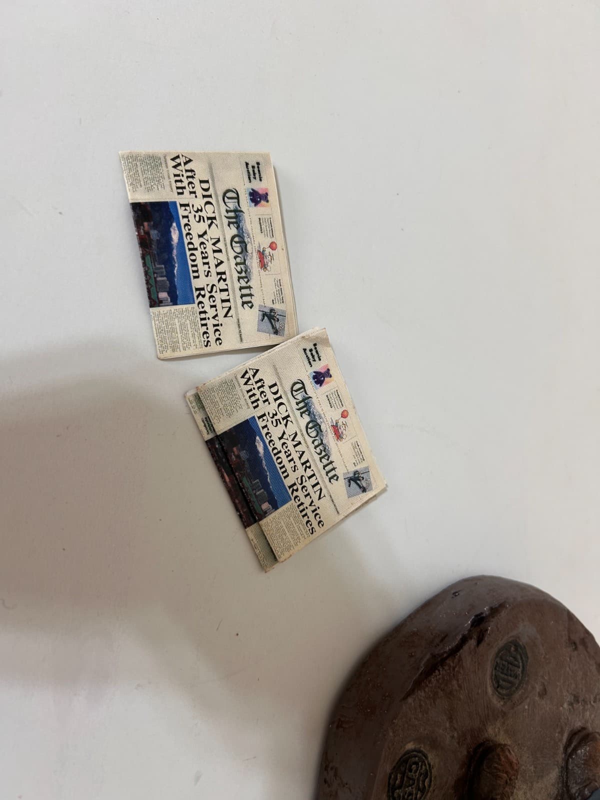 Rare vintage Michael Garman Signed Sculpture Newsman 1977 The Gazette Colorado - Thumbnail 4
