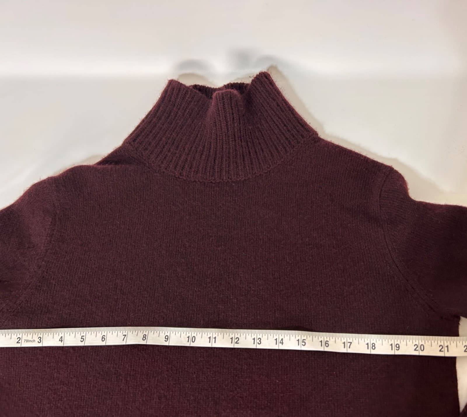 Vince Womens Wool Cashmere Sweater Size M Burgundy Old Money Turtleneck v - Thumbnail 7