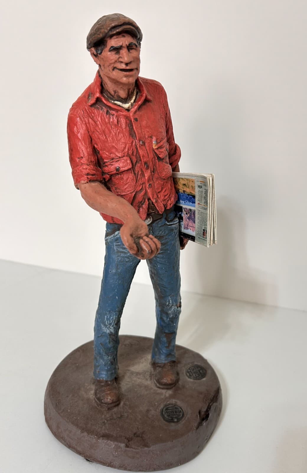 Rare vintage Michael Garman Signed Sculpture Newsman 1977 The Gazette Colorado - Thumbnail 8