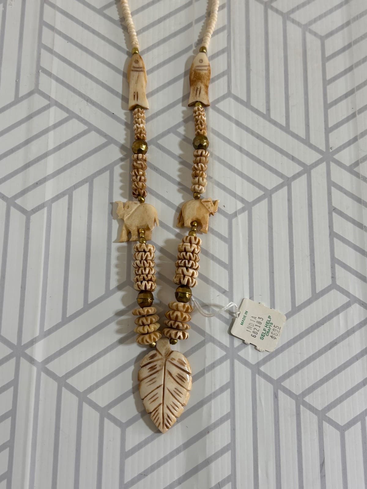 NWT Archana Hand made Vintage Chunky Elephants African Tribal Resin Necklace - Thumbnail 10