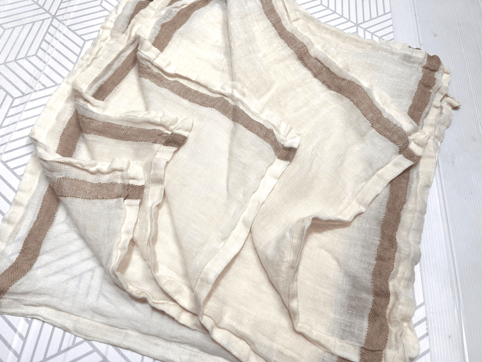 Athena Calderone For Crate & Barrel Gauze Linen Stripe 5 Napkins Ivory Eggnog - Thumbnail 2