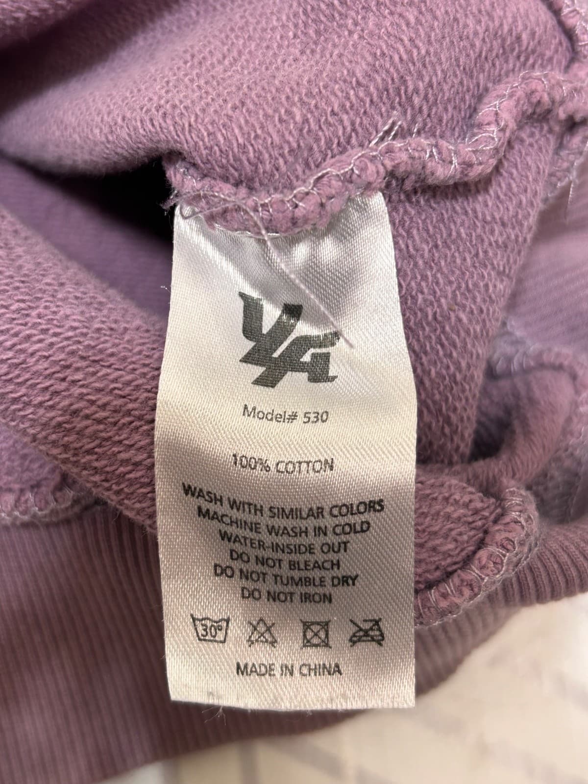 Young LA Sweatshirt Crewneck Embossed Logo Men's size Medium Mauve v - Thumbnail 4