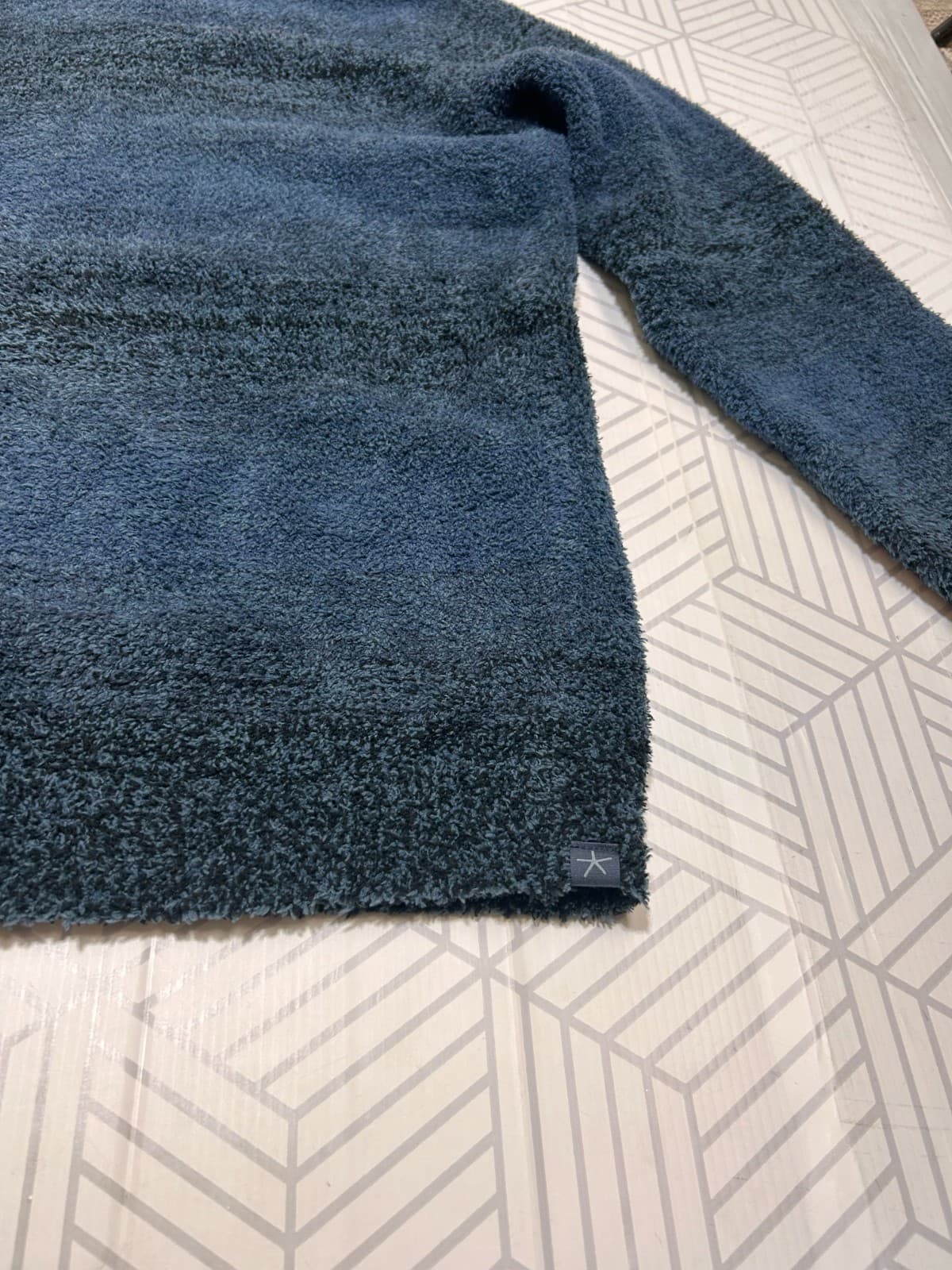 NWT $138 Barefoot Dreams Cozy Chic Pullover Men size M Indigo Ombre Comfort v - Thumbnail 6