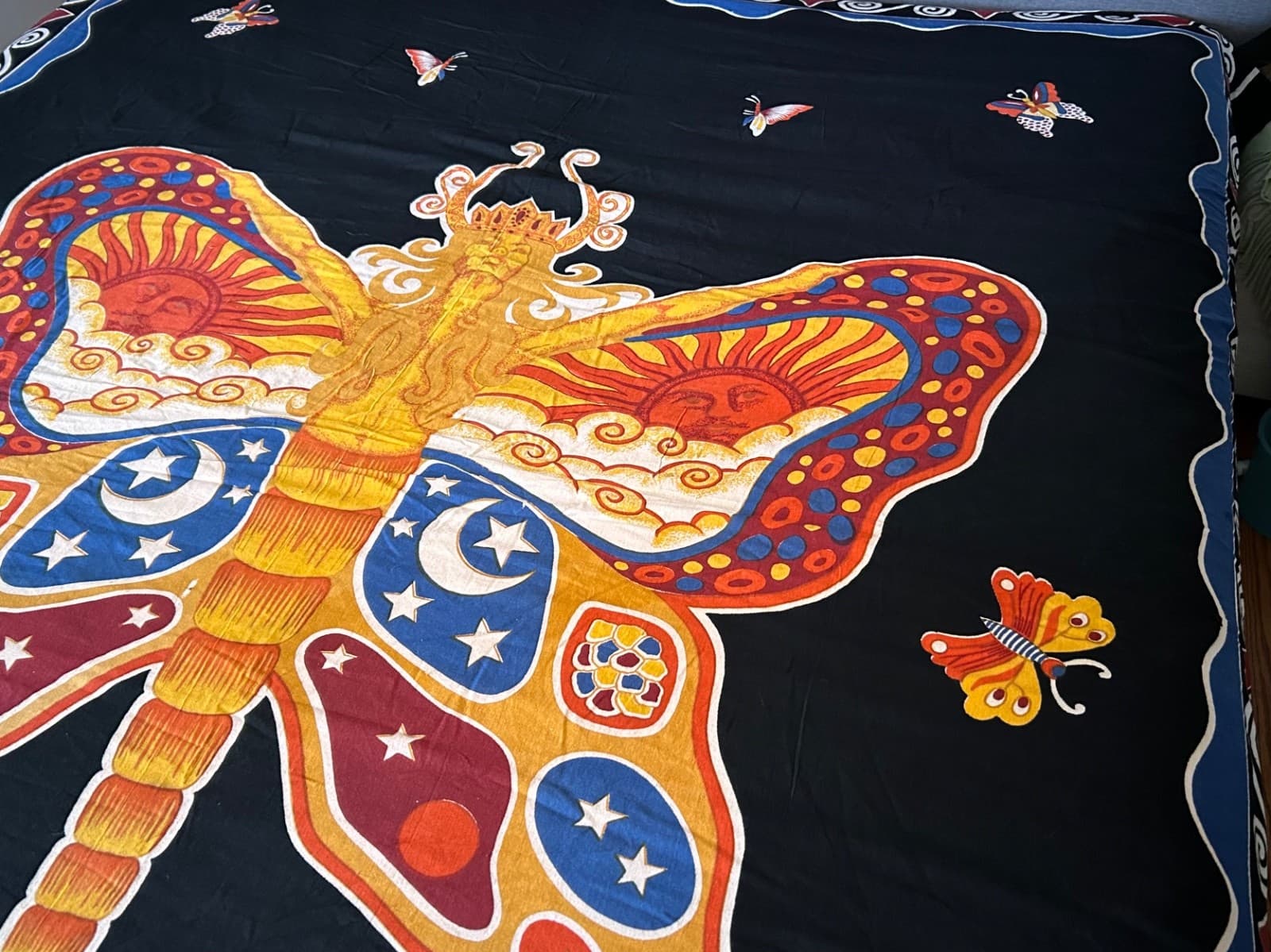 Hand loomed Fairy Butterfly Sun & Moon Tapestry Bed Wall India 85” X 102” - Thumbnail 4