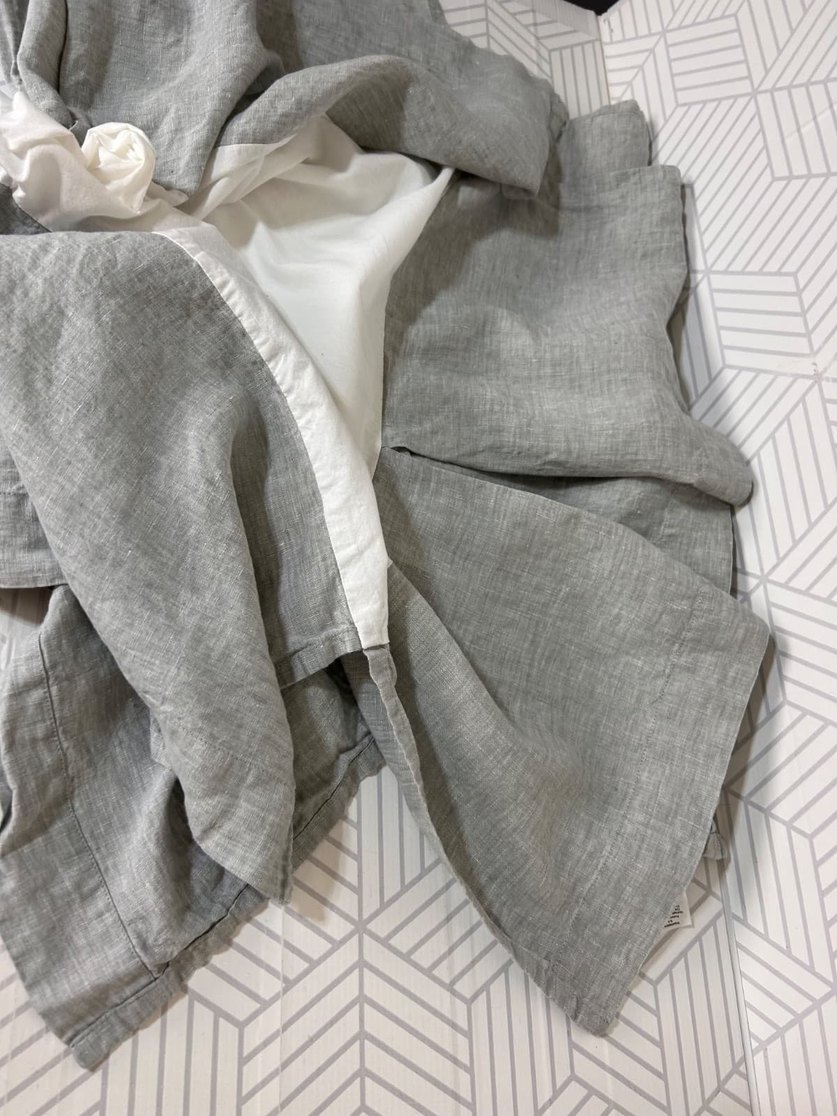 Pottery Barn Kids Bed Crib Skirt 28” x 52” Inch & 11"Drop Multicolor Embroidered - Thumbnail 8