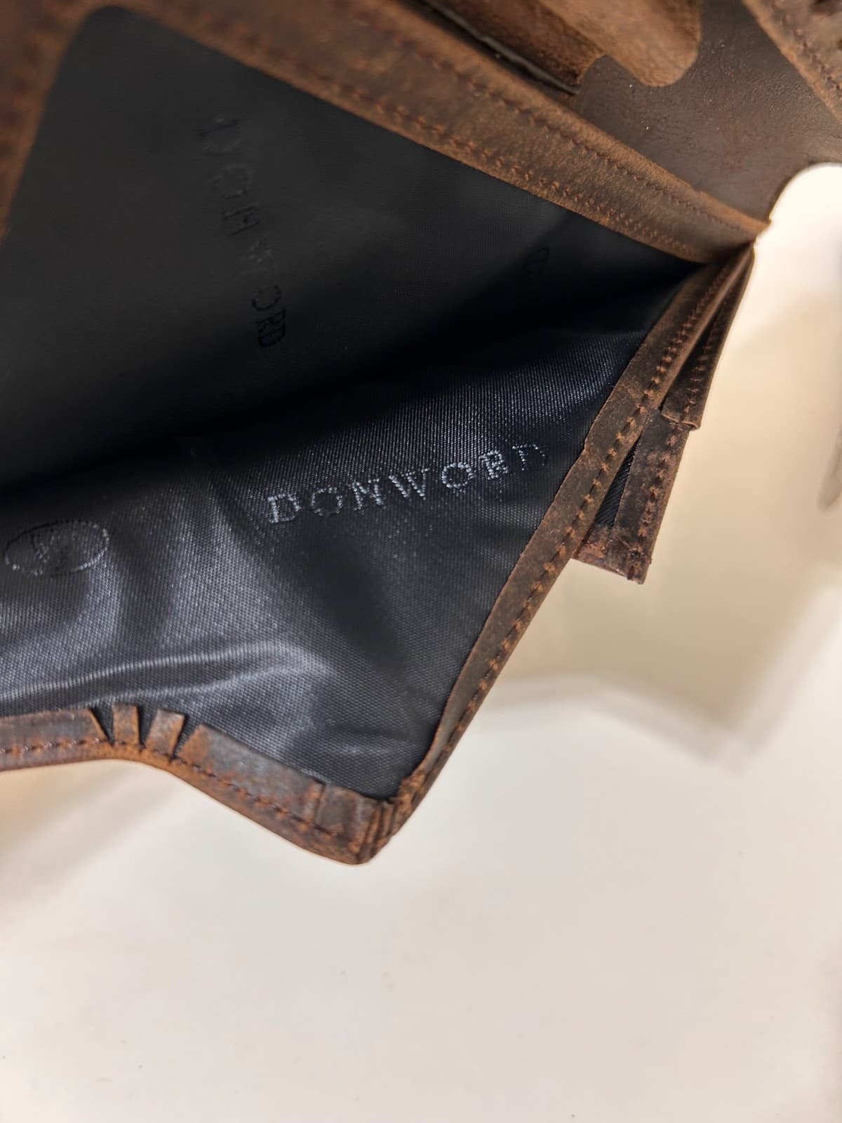 DONWORD Cow Leather Bi-Fold Passport Travel Wallet RFID Blocking COFFEE - Thumbnail 5