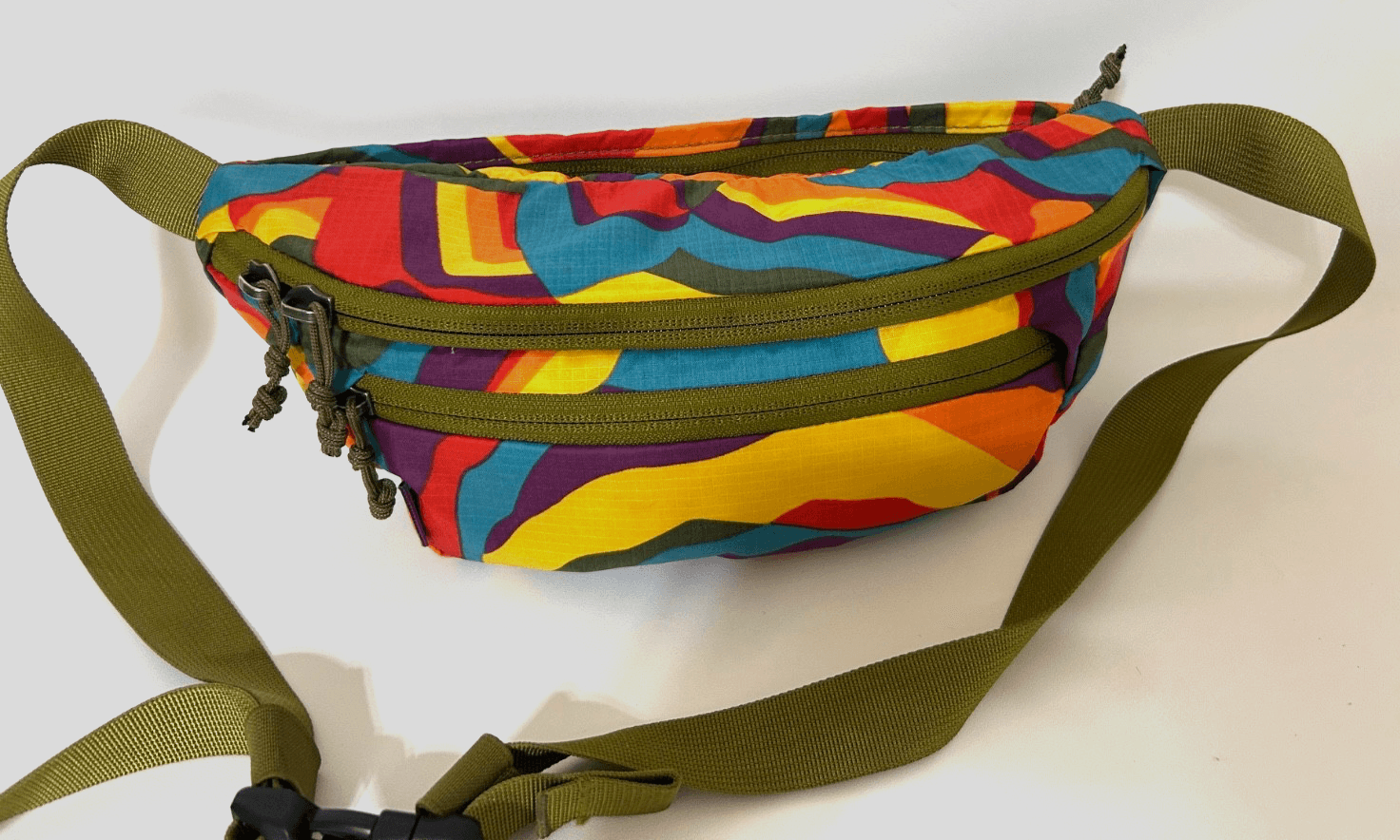 REI Travel Trail Waist Fanny Pack Multicolor Polyester Adjustable Abstract Print - Thumbnail 3