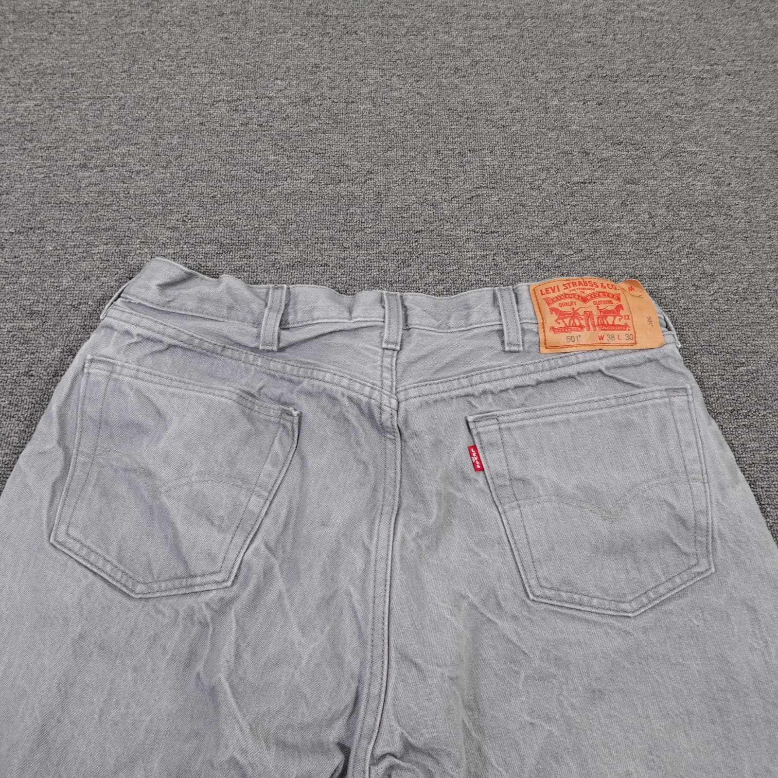 Levi's 501 Jeans Mens 34x28 Gray Light Wash Regular Straight Denim Pants - Thumbnail 3