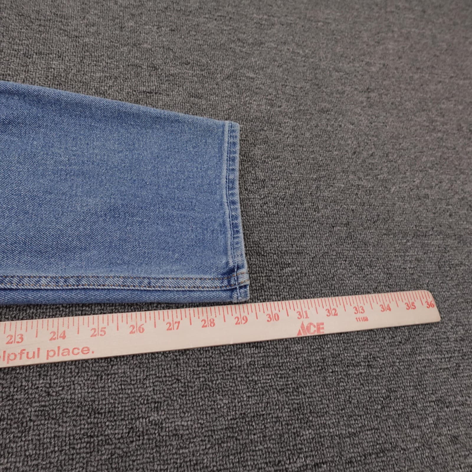 Hollister Ultra High-Rise Mom Jeans Juniors 11R Blue Medium Wash 30x27 - Thumbnail 10
