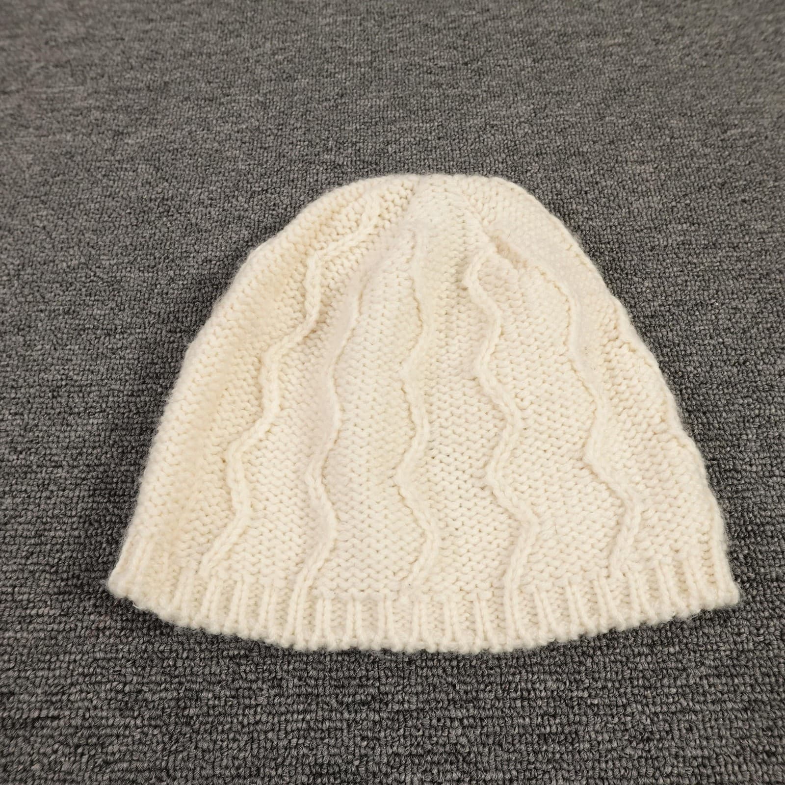 Colorado Buffaloes Hat Beanie Womens One Size White NCAA Football Knit Winter - Thumbnail 3