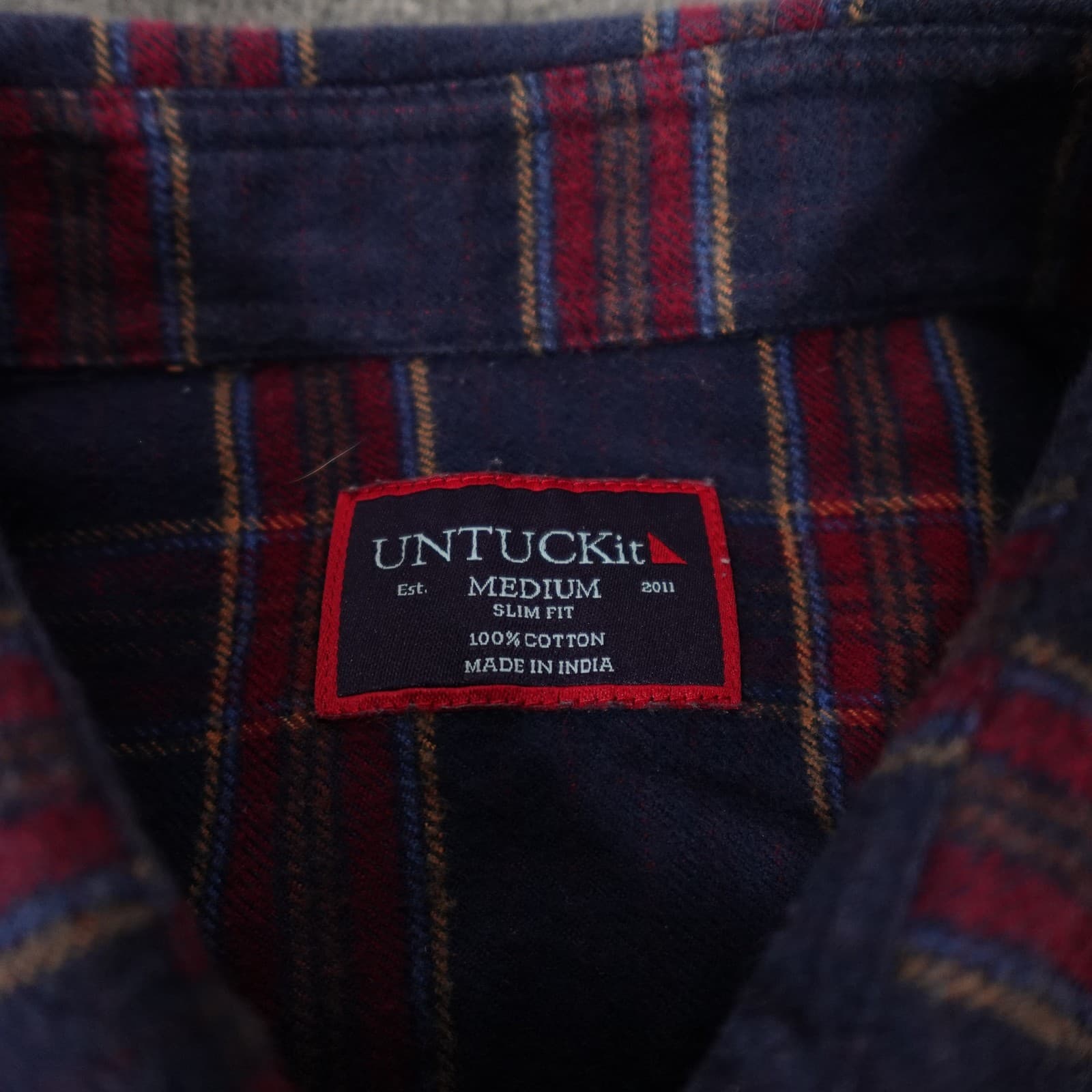 UNTUCKit Shirt Mens Medium Blue Plaid Flannel Long Sleeve Button Up Slim Fit - Thumbnail 2