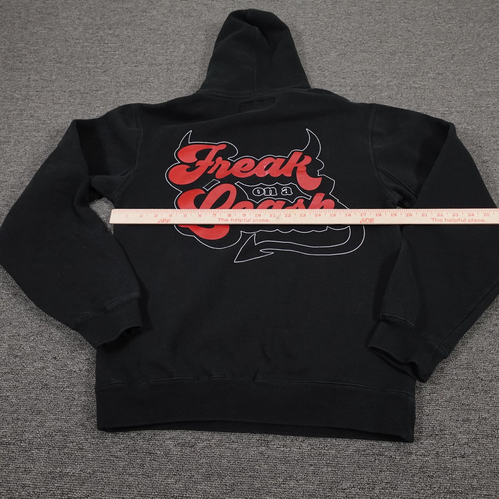 Freak On A Leash Hoodie Mens Small Black Pullover Devil Graphic Back Fleece - Thumbnail 6