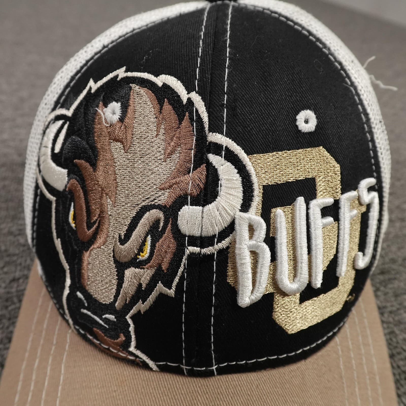 Colorado Buffaloes Hat Cap Snap Back Mens One Size Black NCAA Football Trucker - Thumbnail 2