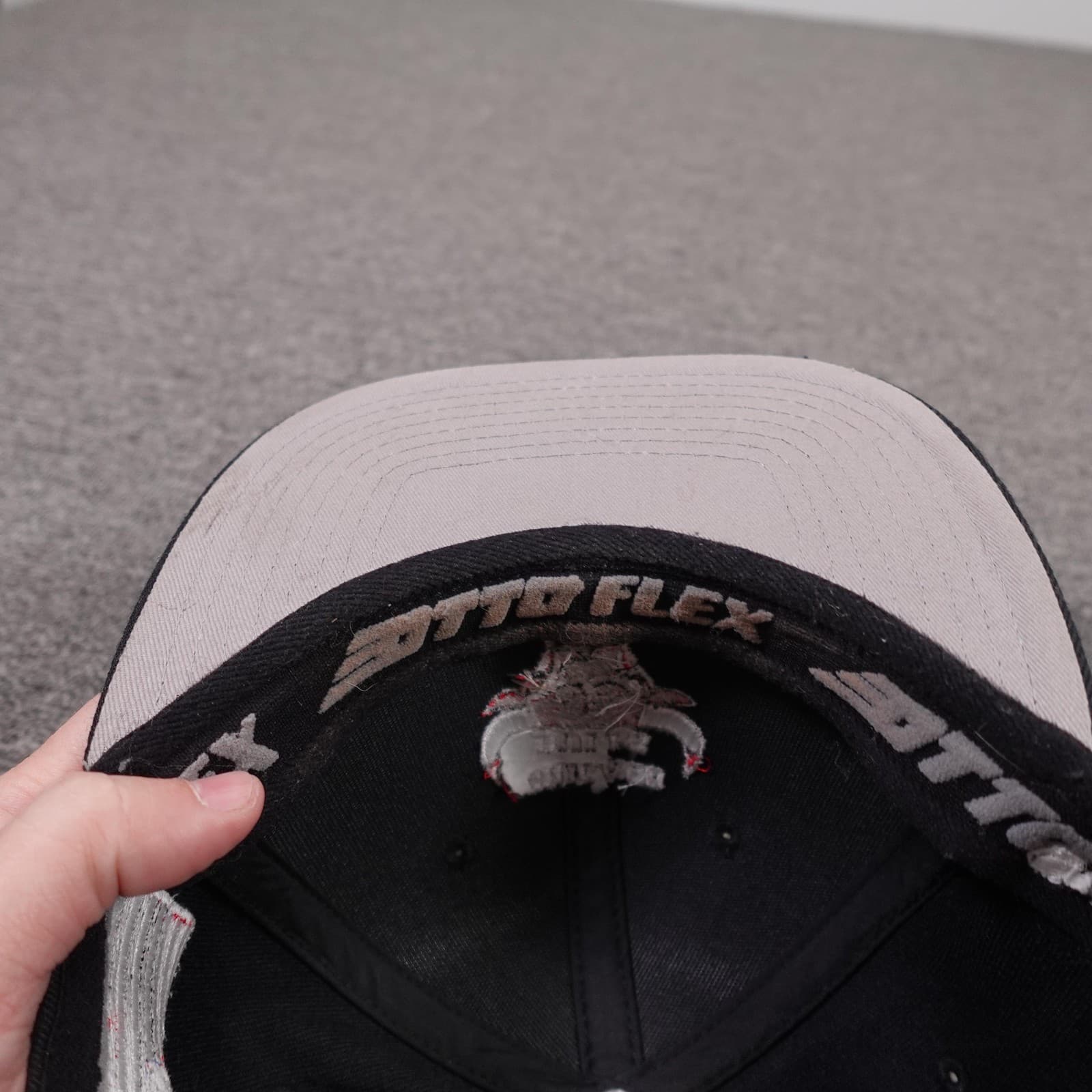 Chicago Bulls Hat Cap Fitted Mens Medium Black NBA Basketball Chandler Otto Flex - Thumbnail 6