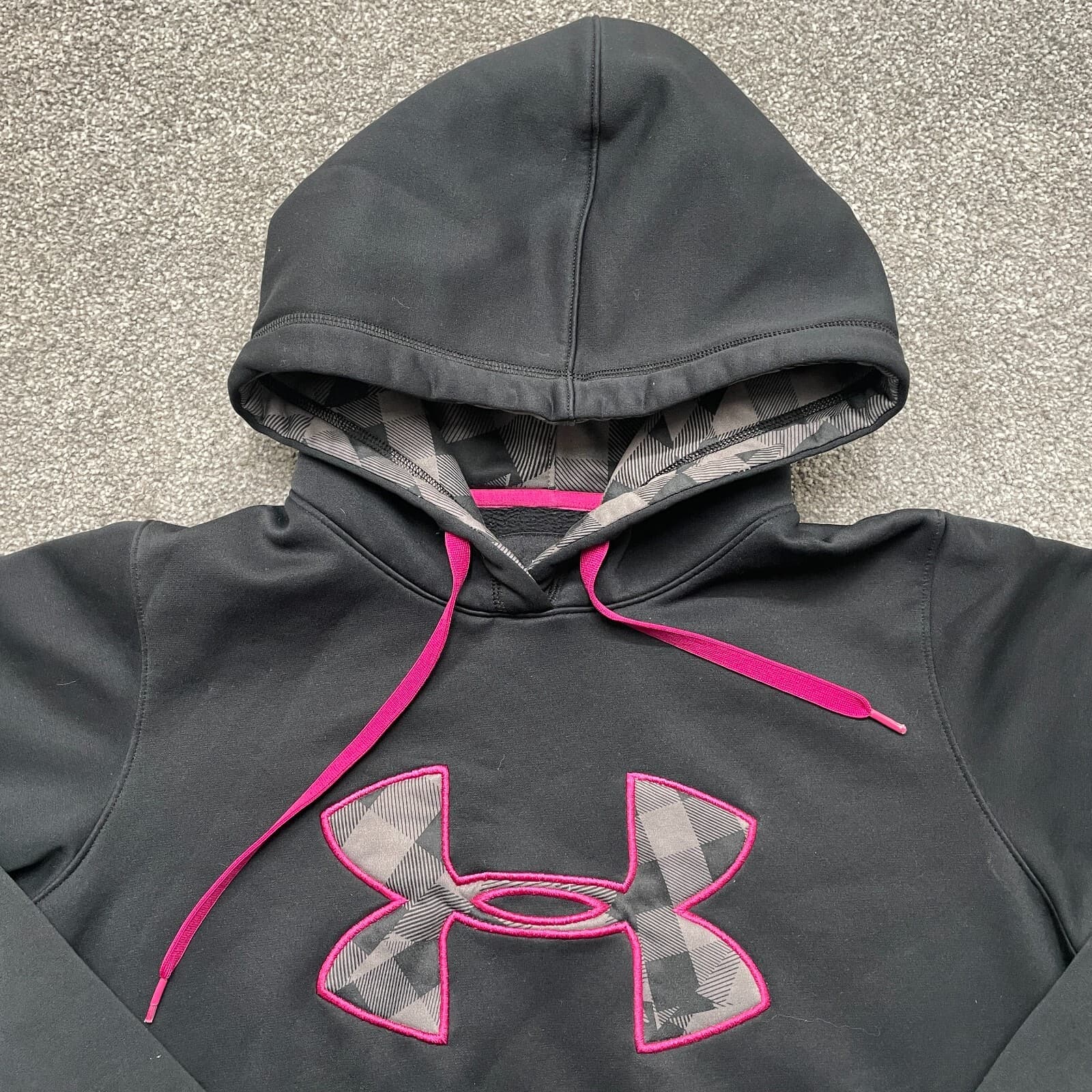 Under Armour Hoodie Womens Small Black Storm Cold Gear Sweatshirt Pullover READ - Thumbnail 2