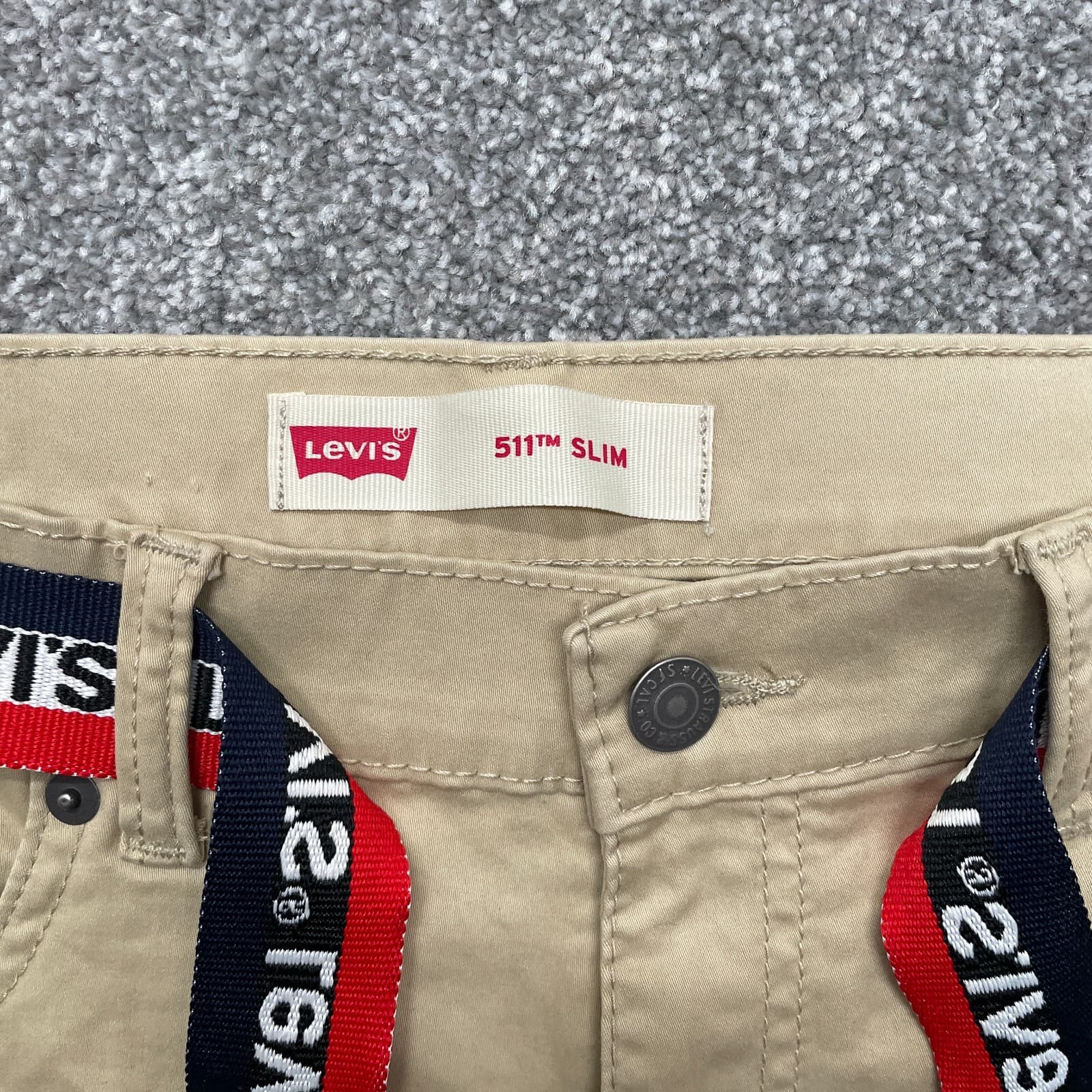 Levi's 511 Slim Shorts Boys 16 REG Tan Chino 5-Pocket with Branded Web Belt - Thumbnail 5