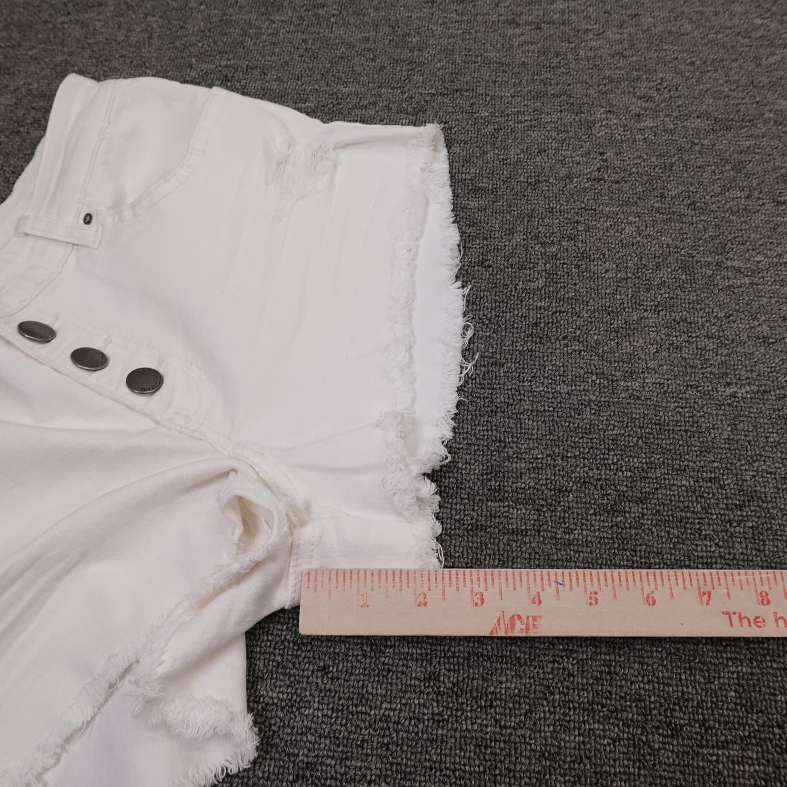 Billabong Shorts Womens 28 White Denim High Rise Button Fly Cutoff 3 Inseam - Thumbnail 9