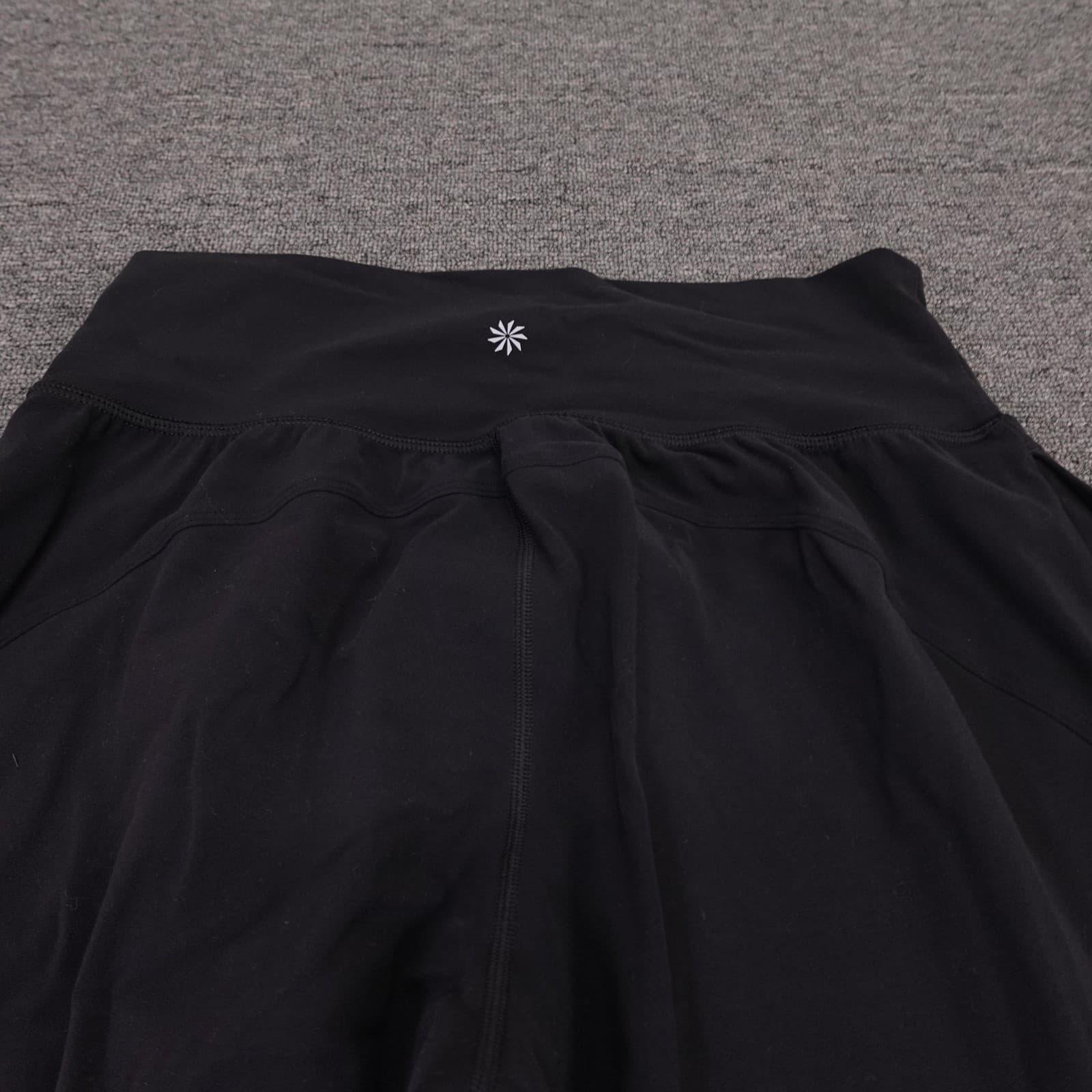Athleta Jogger Pants Womens M Black Salutation Powervita High Rise Yoga Travel - Thumbnail 4