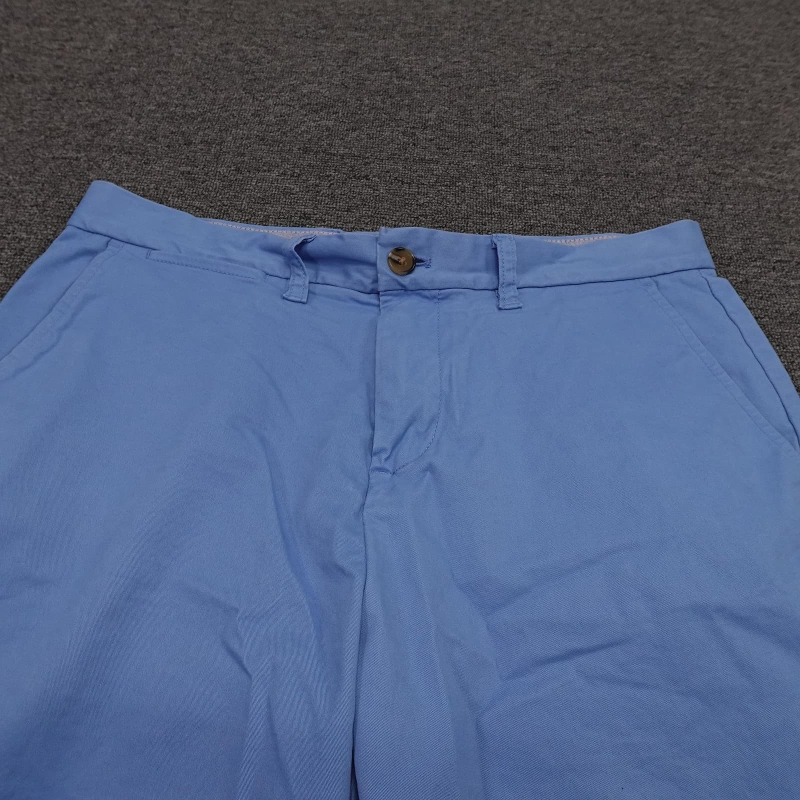 Tommy Hilfiger Shorts Mens 31 Blue Chino Canvas Stretch 10 Inseam Casual Summer - Thumbnail 2