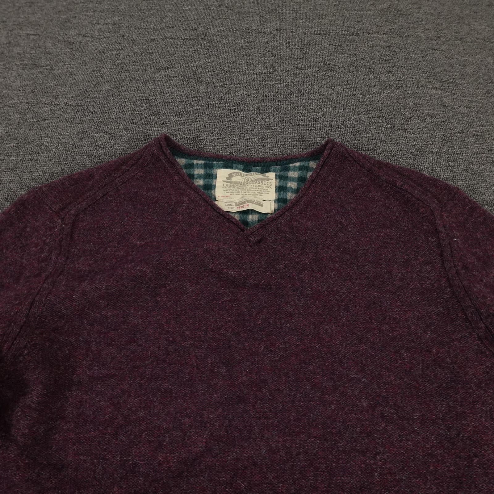 White Stuff Sweater Mens Medium Purple V Neck Pullover Laundered Classics Knit - Thumbnail 4