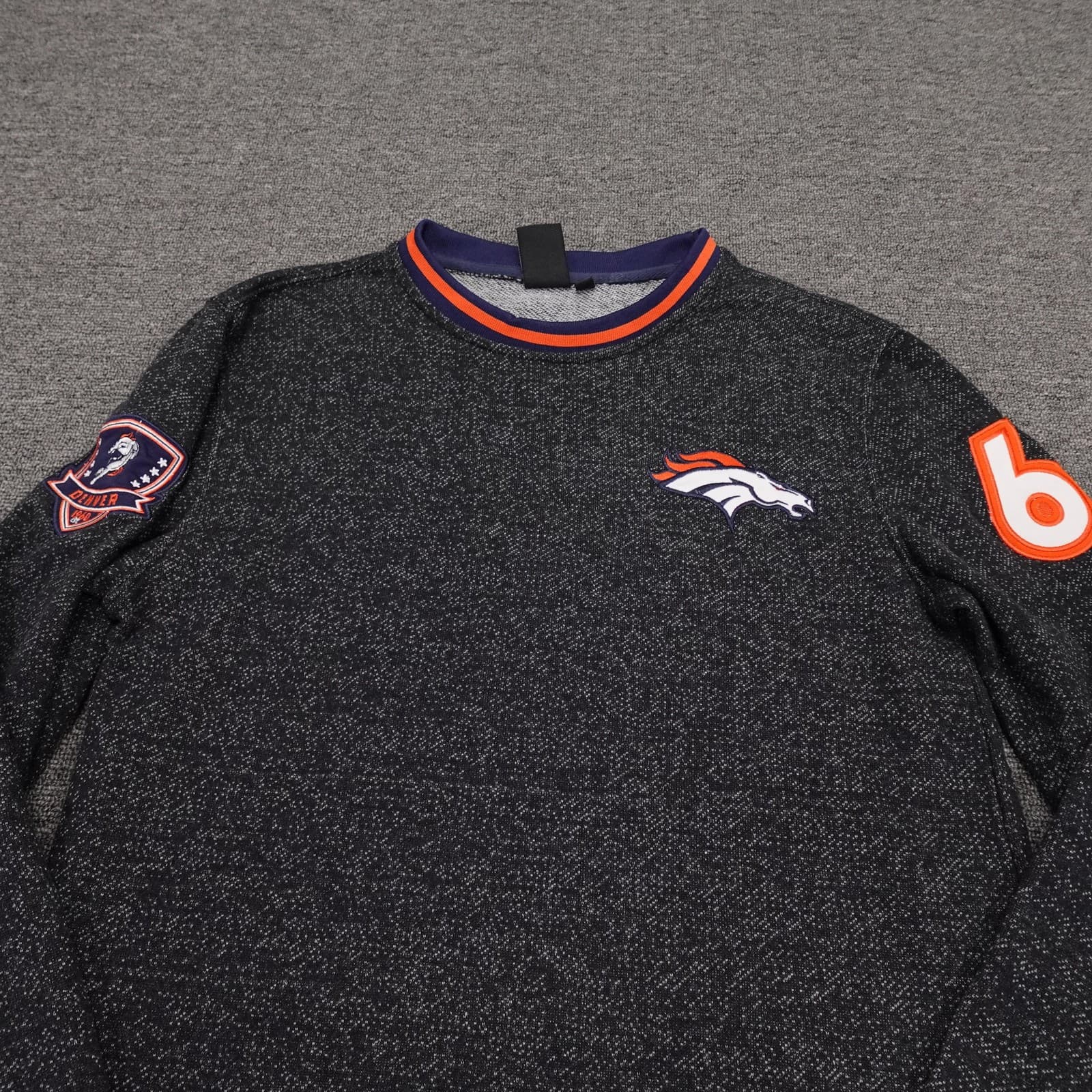 Denver Broncos Sweater Mens Small Gray Long Sleeve NFL Football NFL Team Apparel - Thumbnail 2