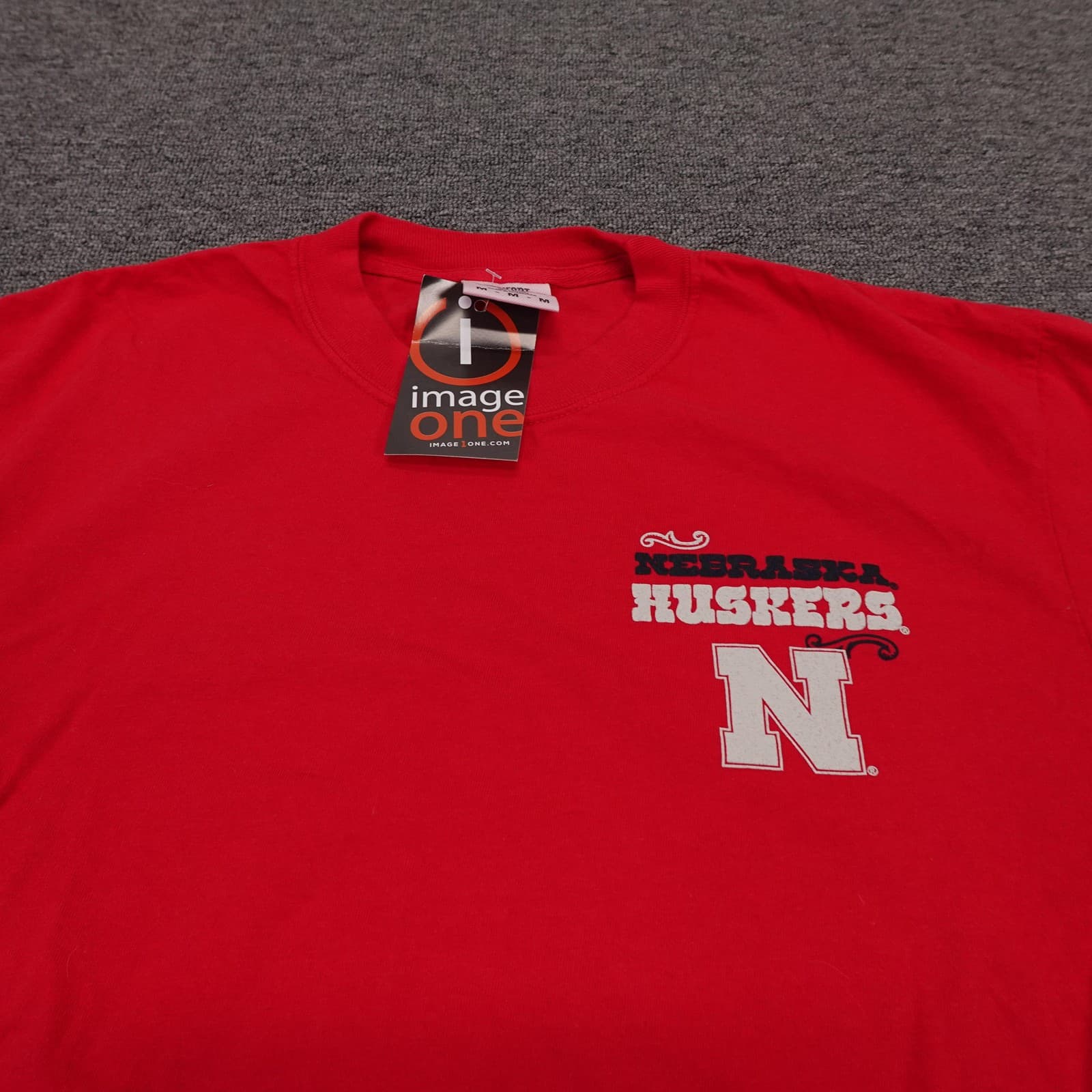 Nebraska Cornhuskers Shirt Mens Medium Red NCAA Football Comfort Colors Tee - Thumbnail 2